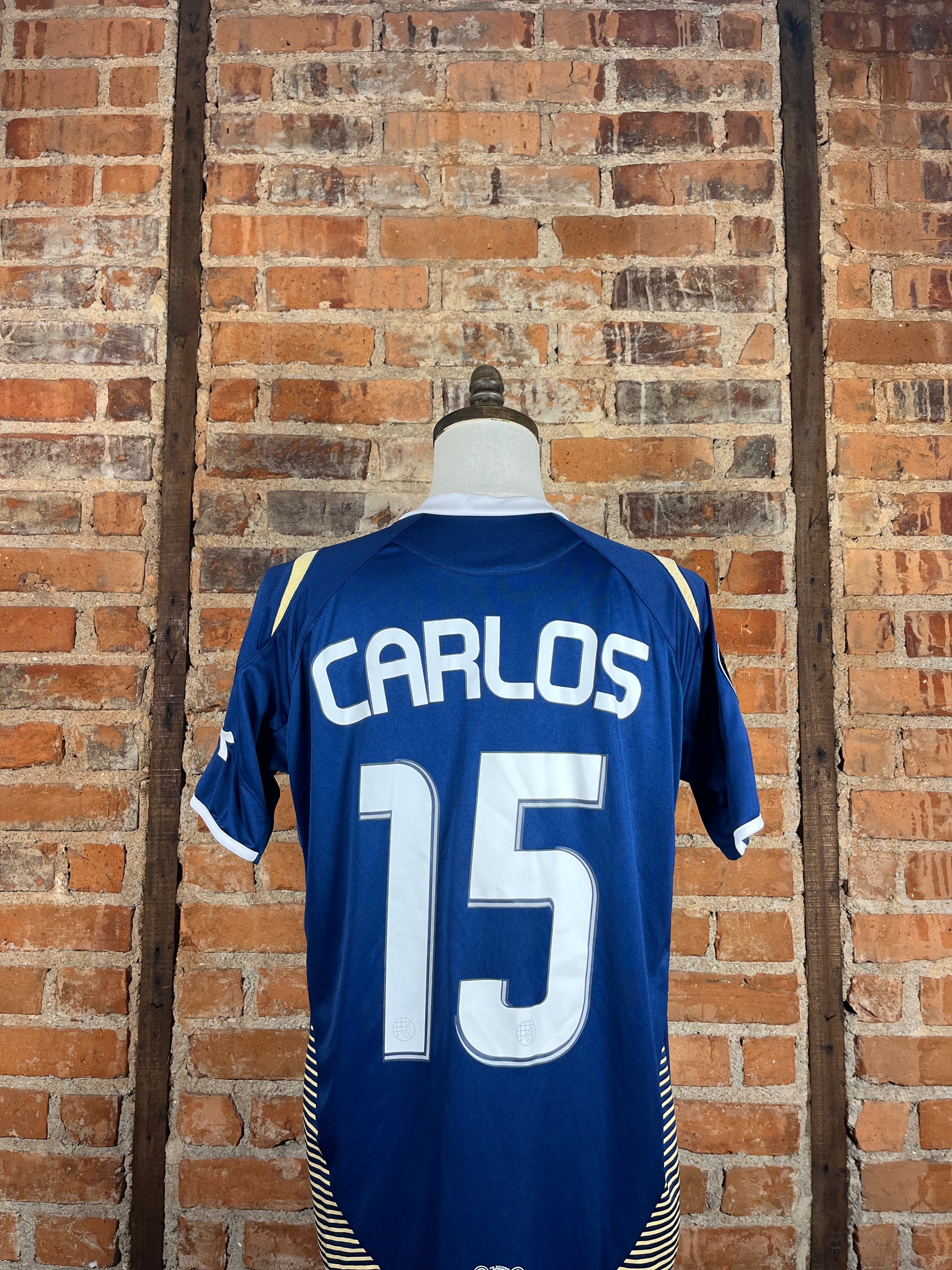 Dinamo Zagreb #15 Carlos – Home – L – 2007 – (8/10)