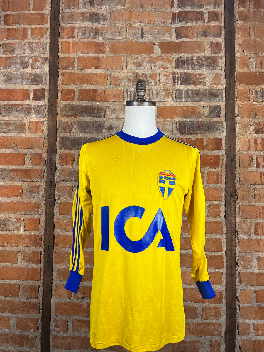 Sweden #11 L/S – Home – L – 80’s – (6/10)