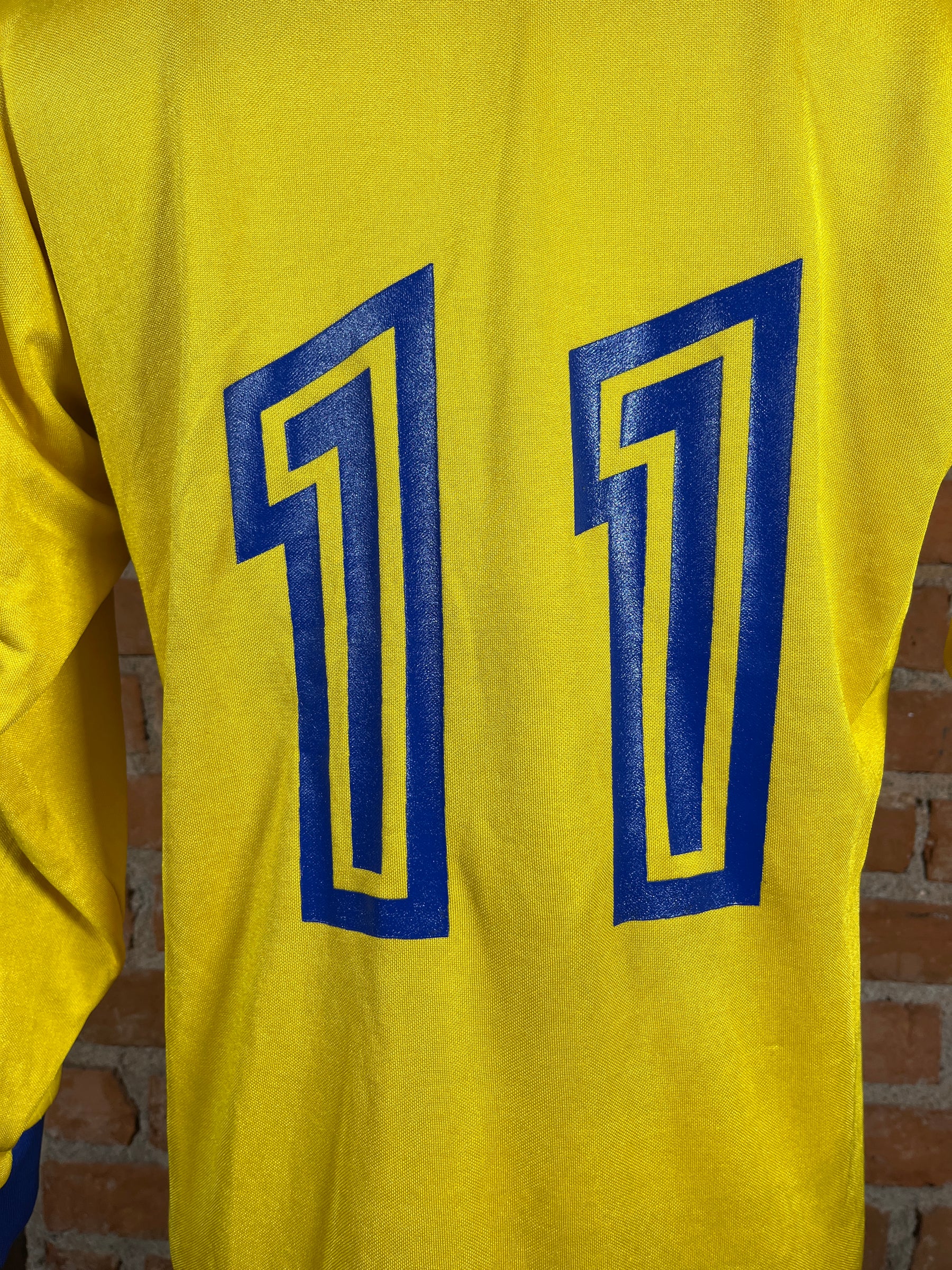 Sweden #11 L/S – Home – L – 80’s – (6/10)