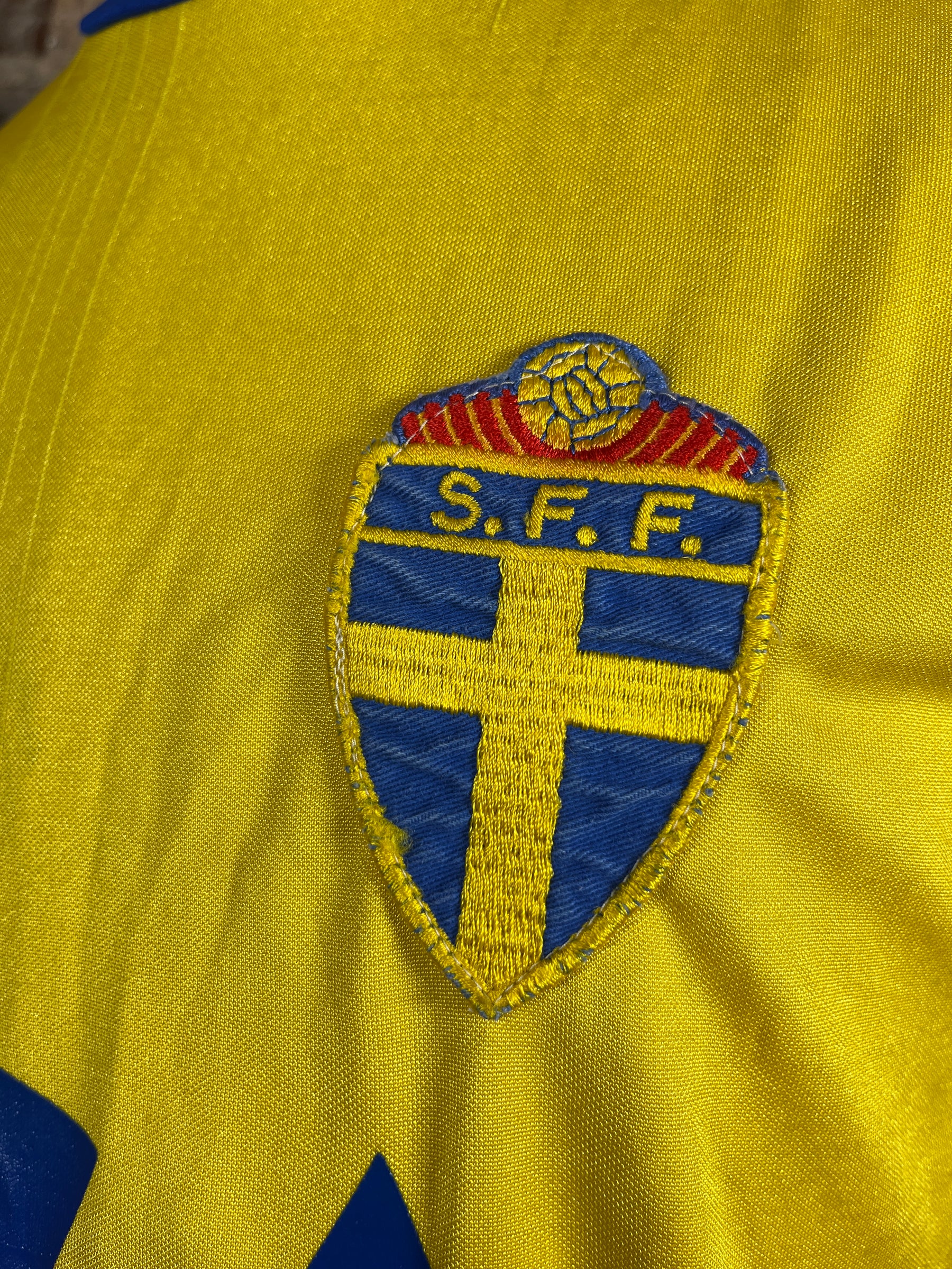 Sweden #11 L/S – Home – L – 80’s – (6/10)