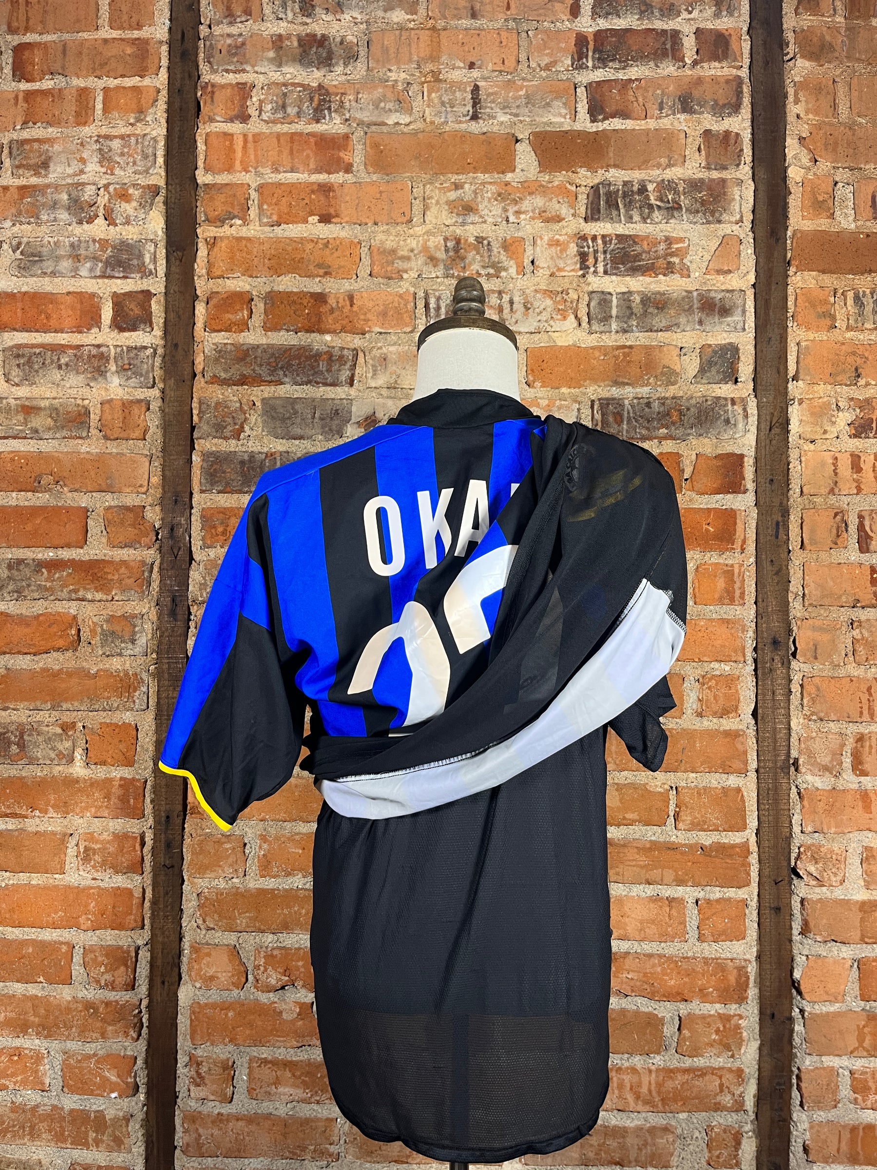 Inter Milan #22 Okan – Home – XL – 2005 – (7/10)