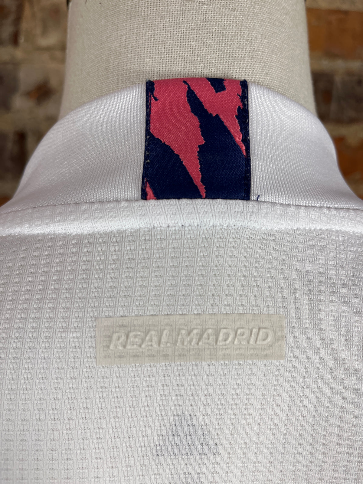 Real Madrid L/S – Home Kit – XL – 2020-21 – (9/10)