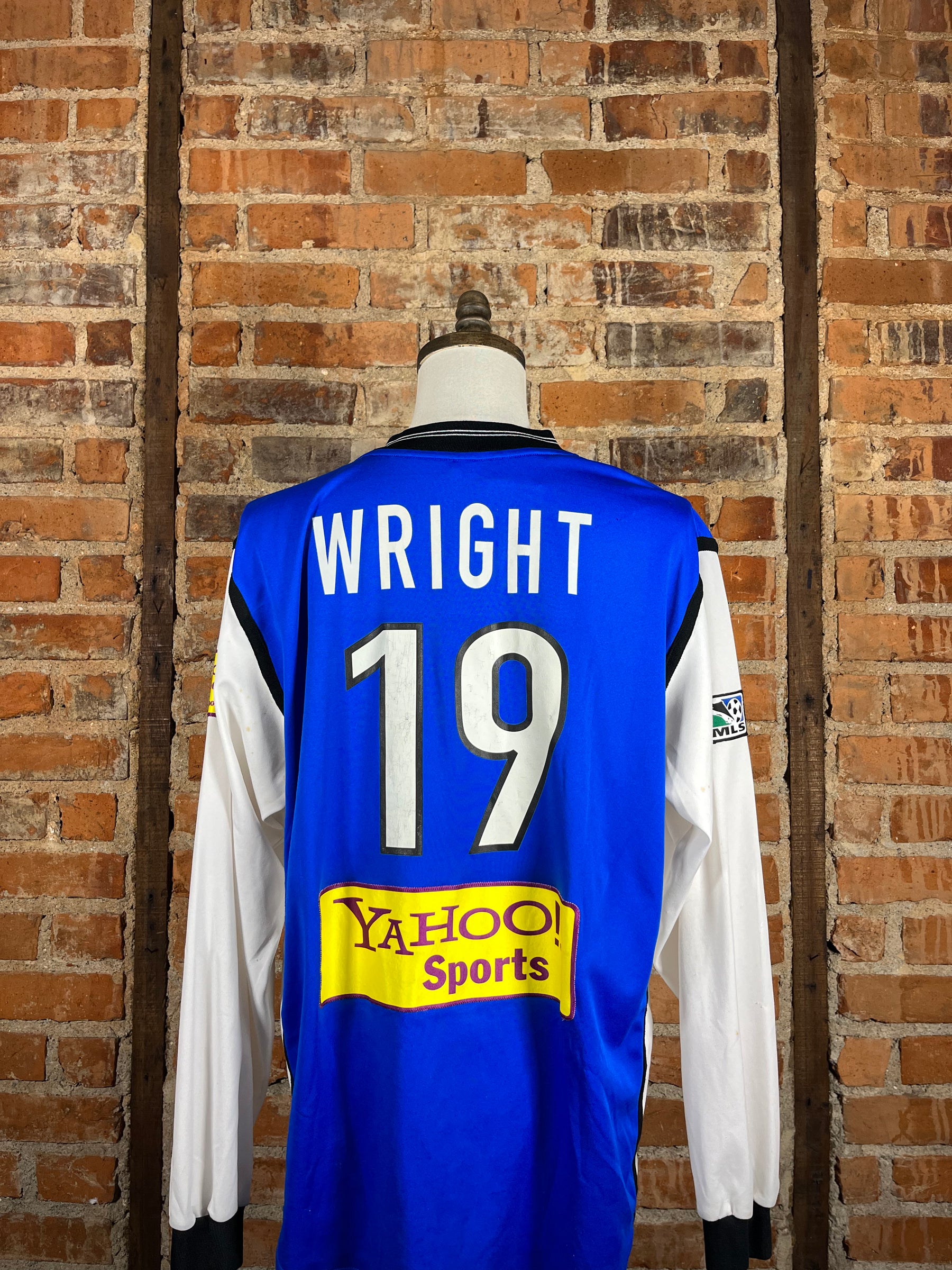 San Jose Earthquakes L/S Wright #19 – Home – 2001 – XL – (8/10)