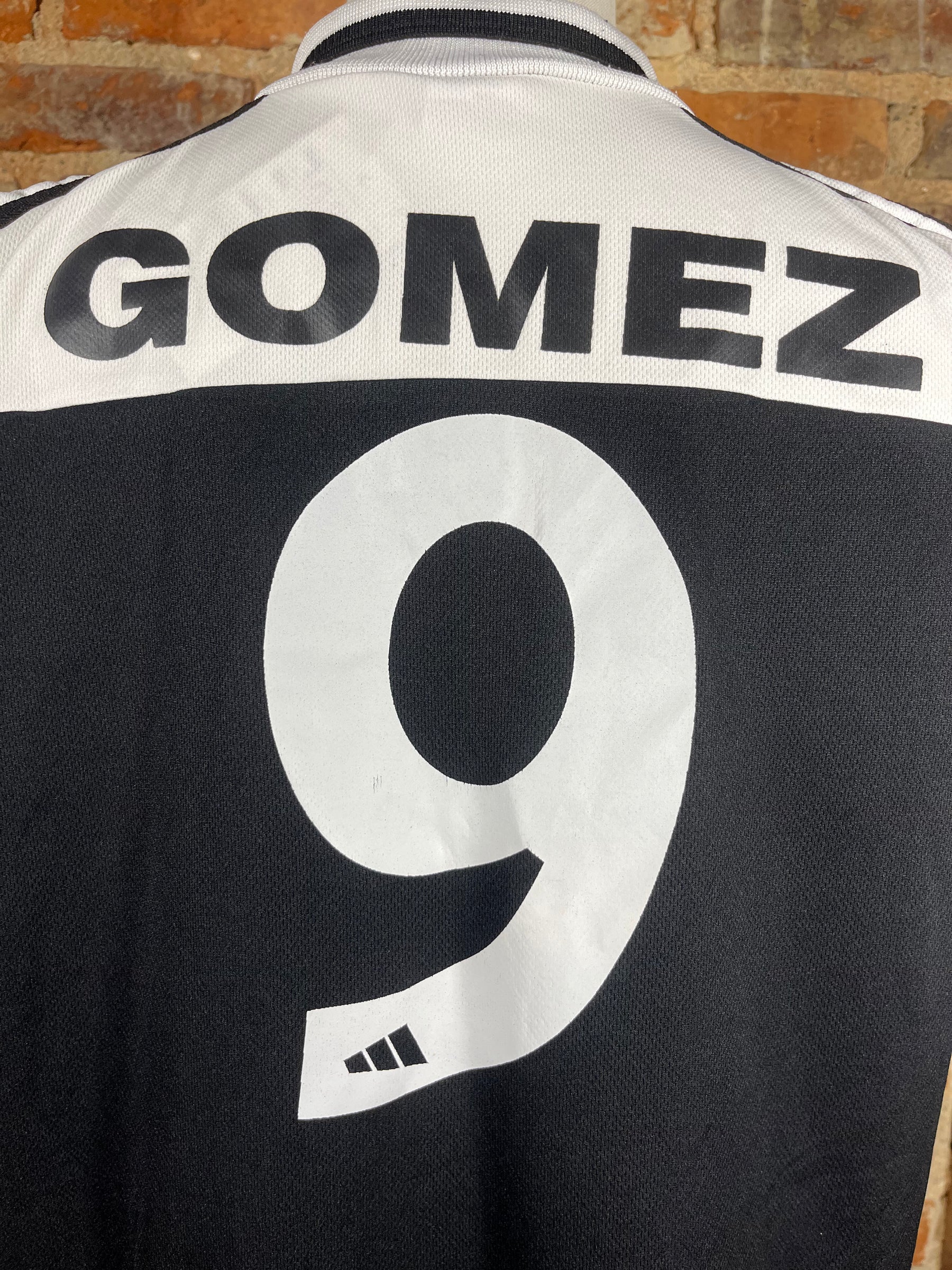 OFI Crete FC Gomez #9 Match Worn/Issue – Home – 1997 – XL – (8/10)