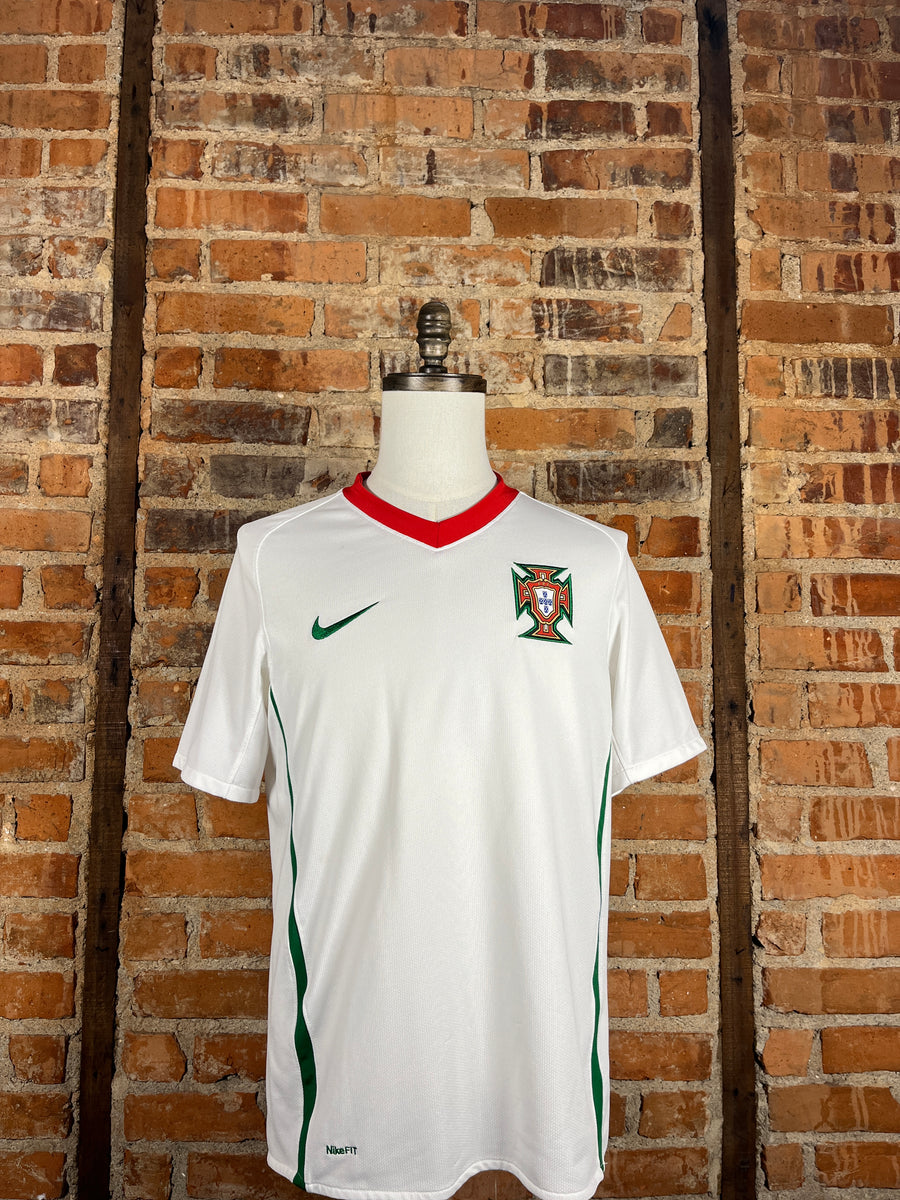 Portugal – Away – 2010 – M – (9/10)