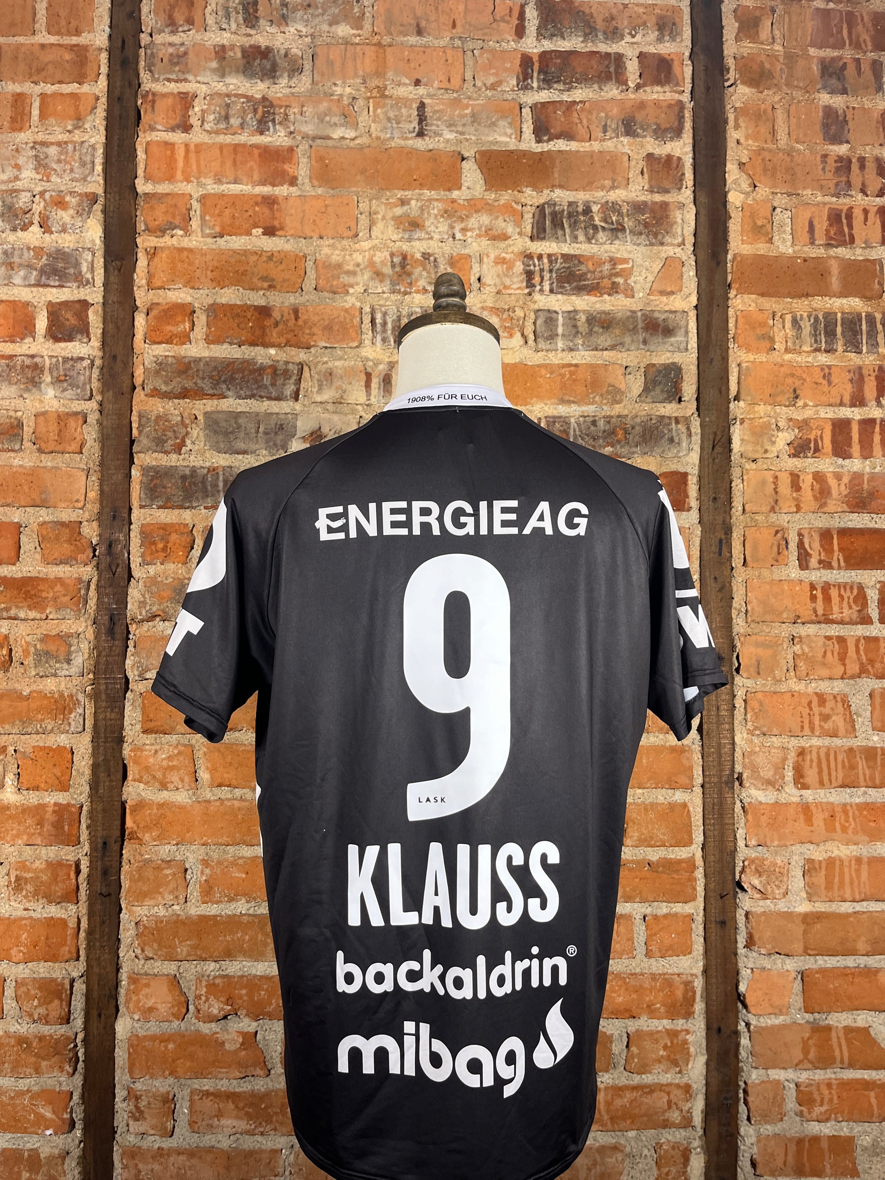 LASK Klauss #9 – Away – 2019 – XL – (9/10)
