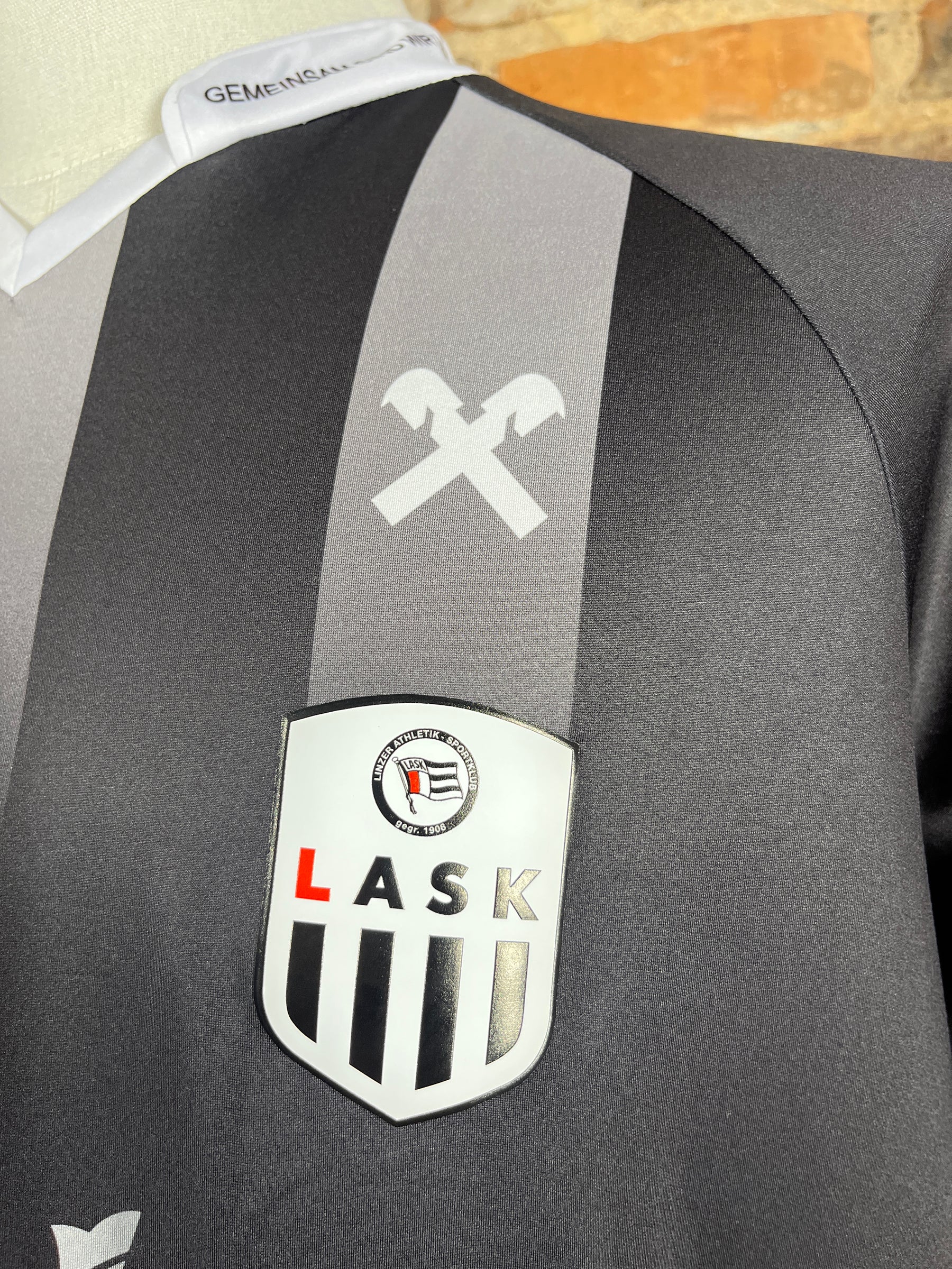 LASK Klauss #9 – Away – 2019 – XL – (9/10)