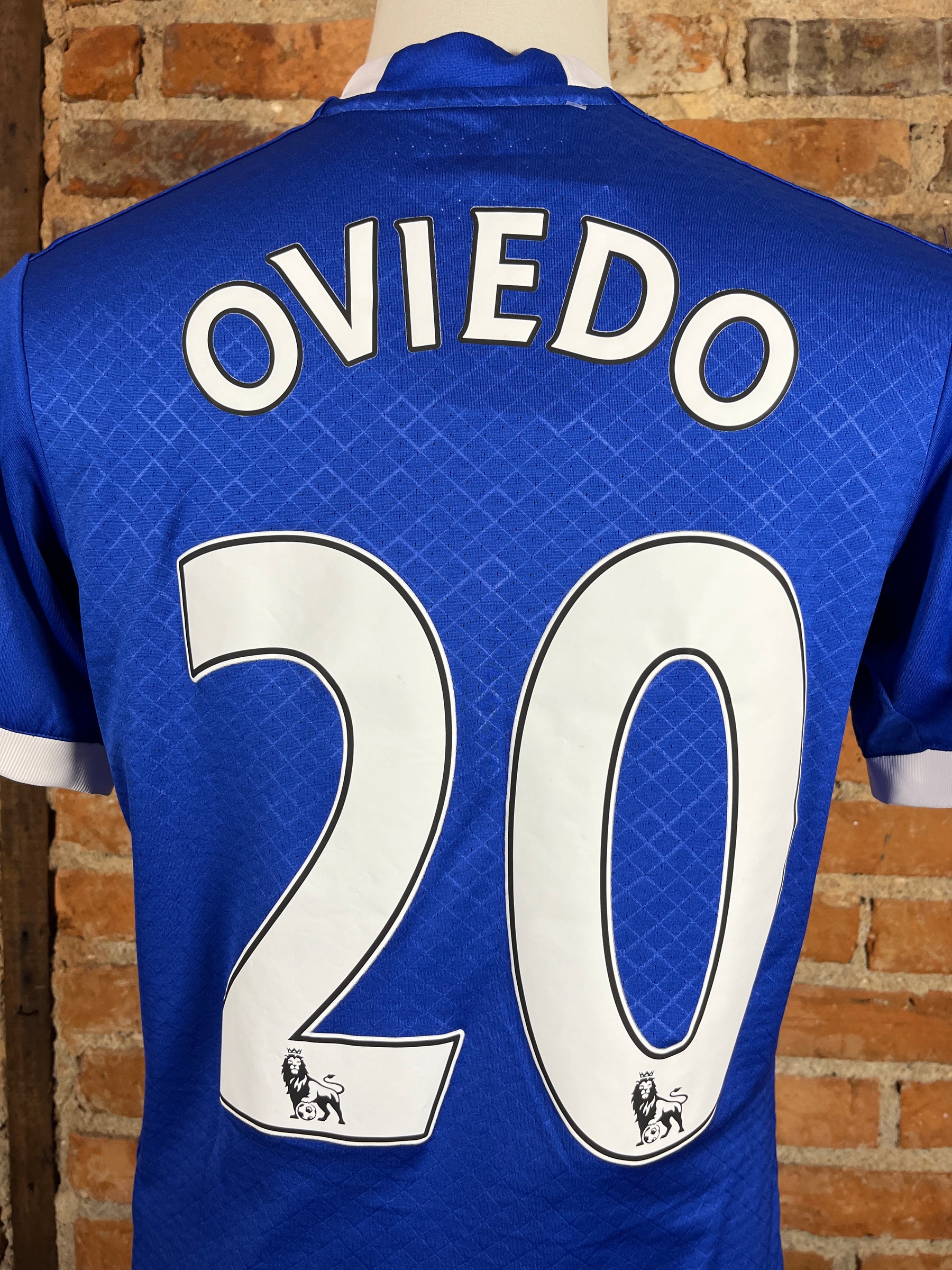 Everton Oviedo #20 Match Worn/Issue – Home – 2016 – M – (8/10)