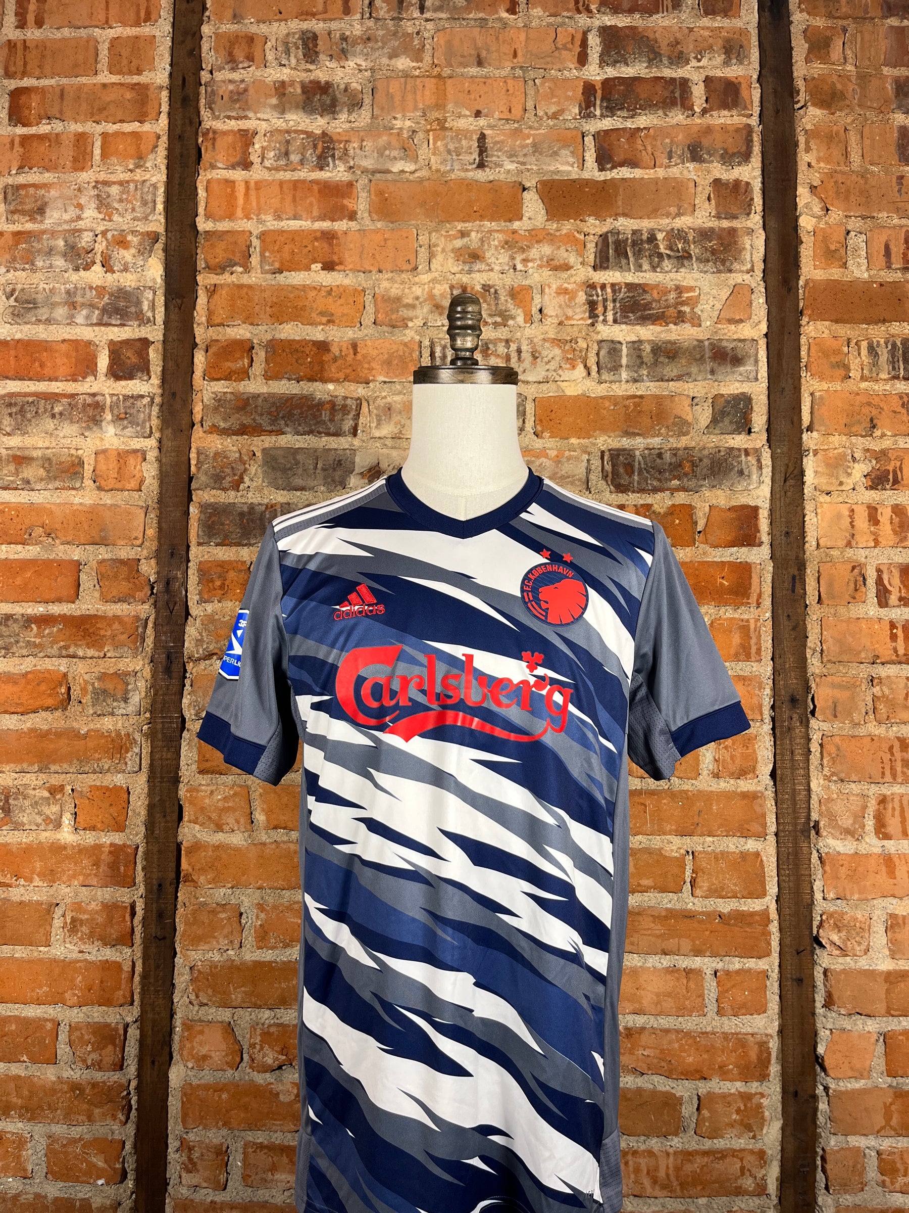 FC Copenhagen Oviedo #19 Match Worn/Issue – Third Kit – 2020 – M – (9/10)