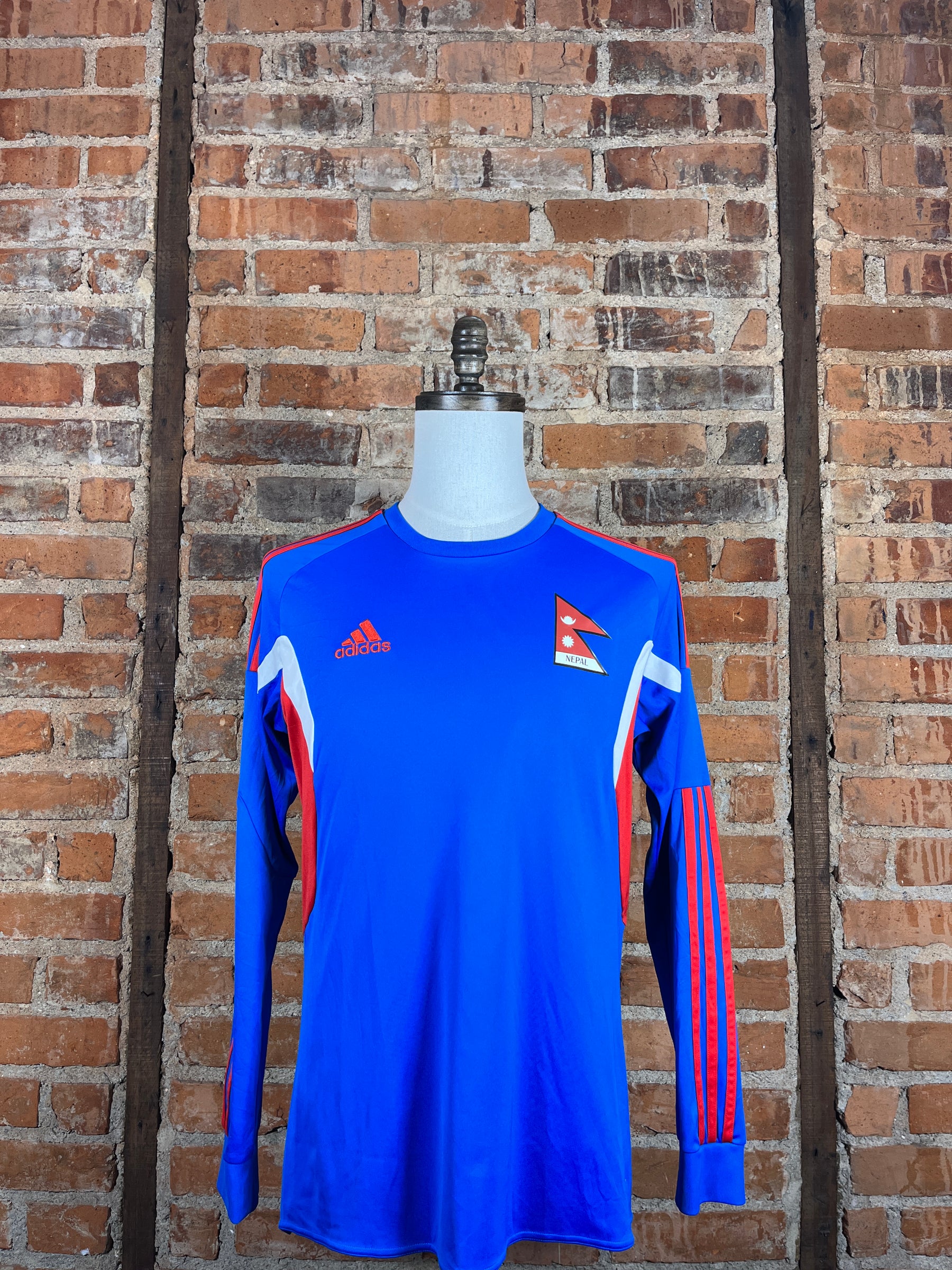 Nepal L/S – Away – 2014 – M – (9/10)