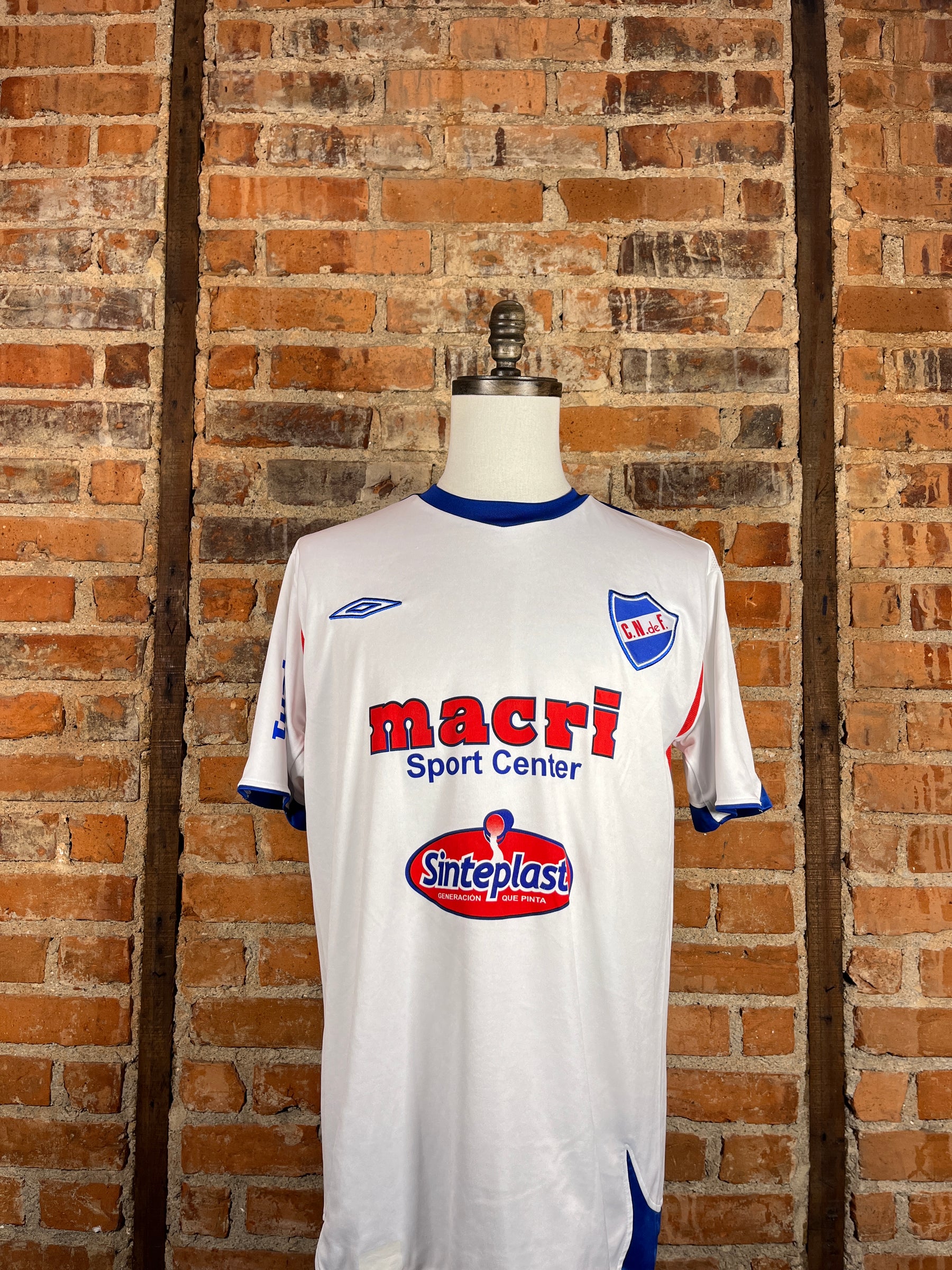 Nacional de Uruguay #1 – Home – 2007 – L – (6/10)