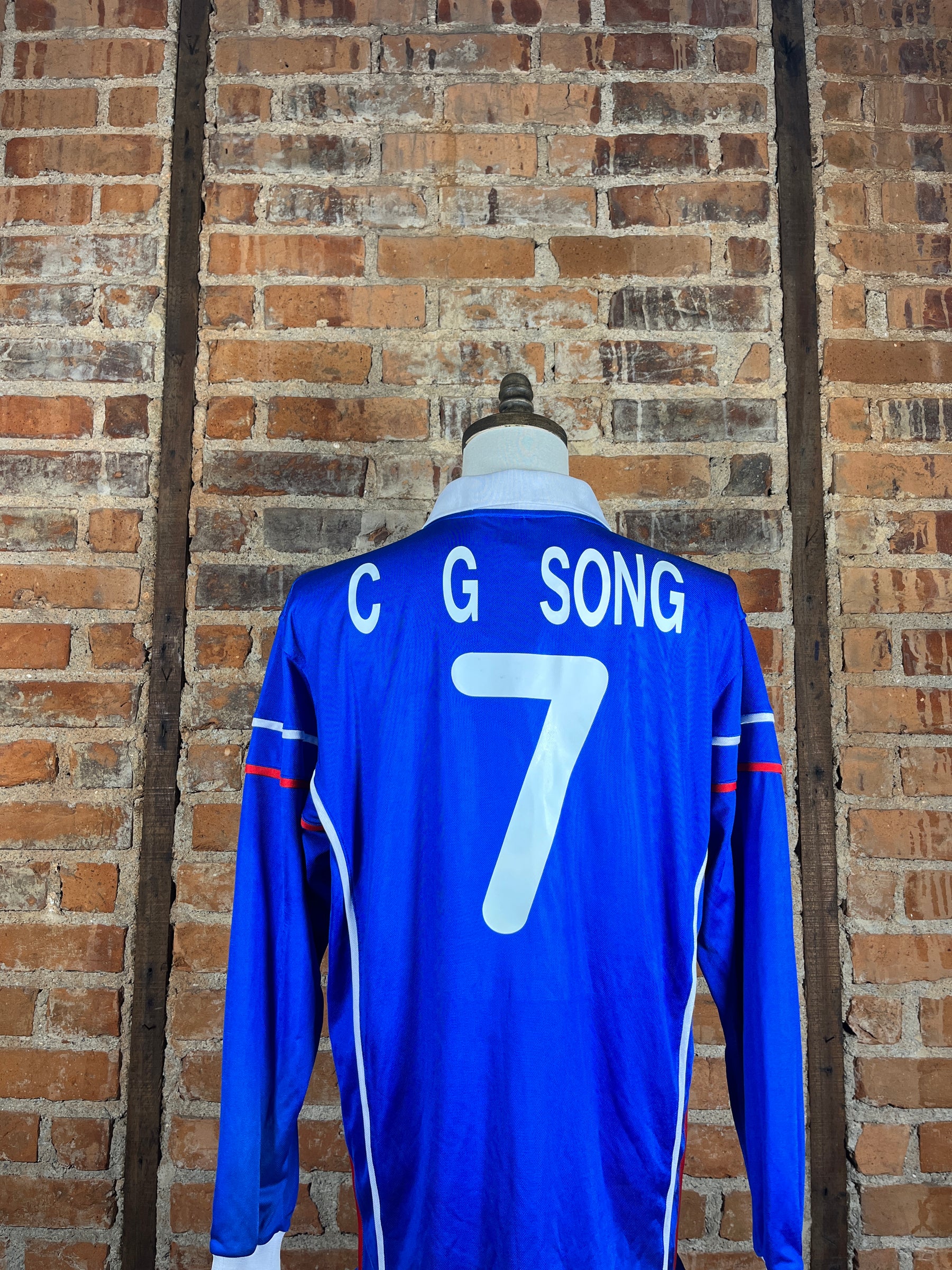South Korea L/S C. G. Song #7 Match Worn/Issue – Away – 2000 – M – (8/10)