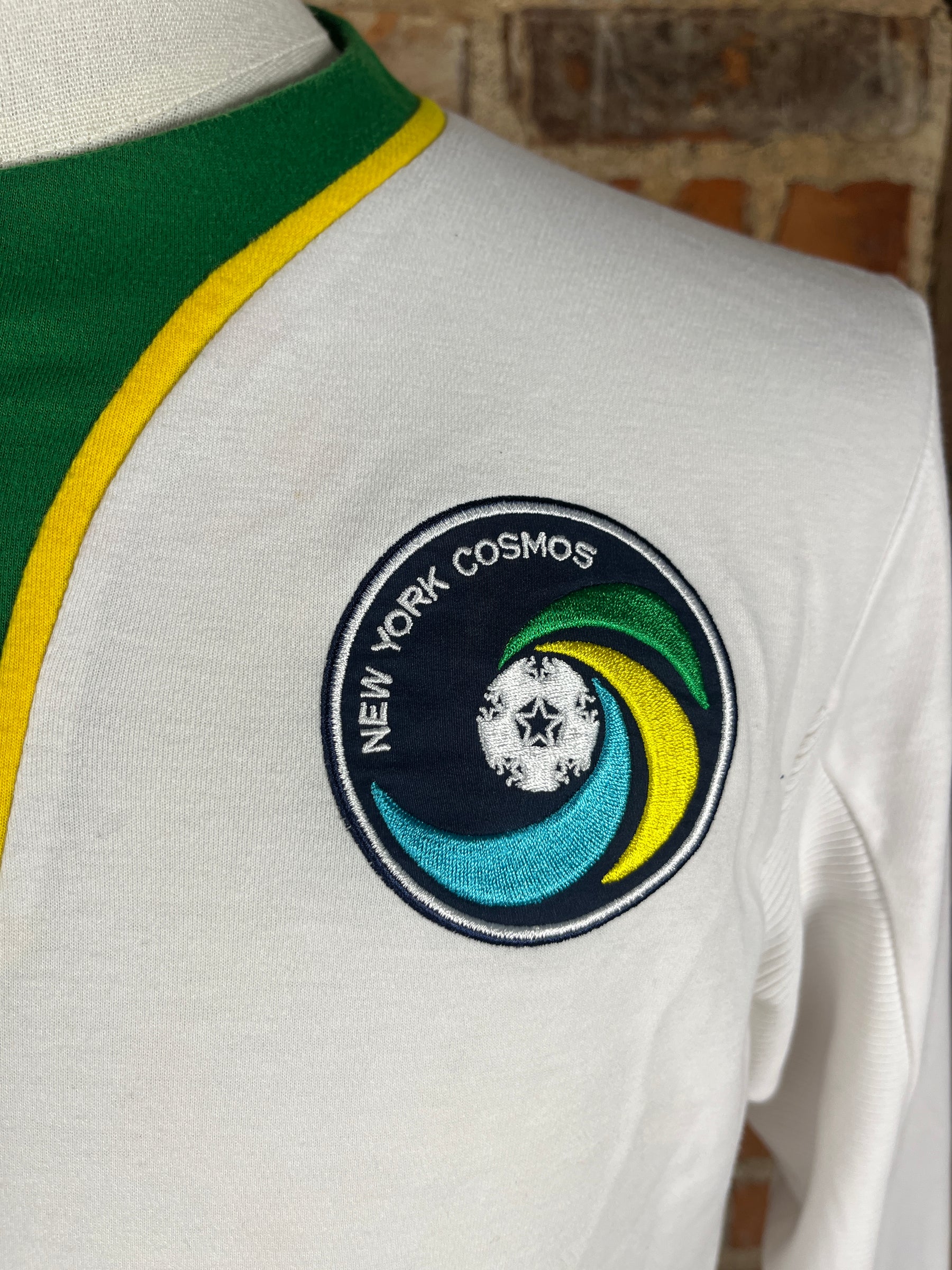 New York Cosmos L/S – Home – 2011 – M – (9/10)