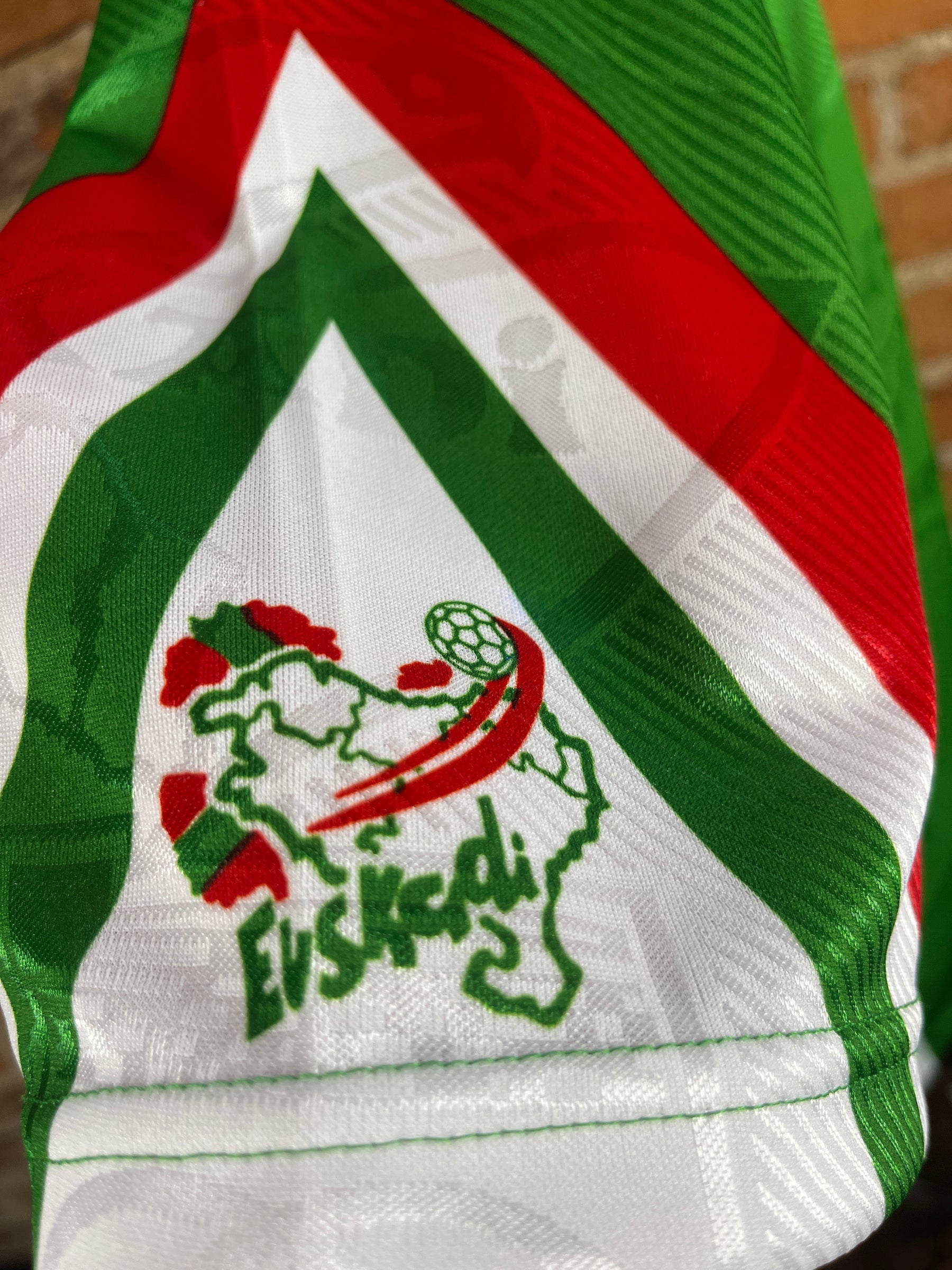 Basque Country (Euskadi) #10 Used by Bakero Match Worn/Issue – Home – 1993 – L – (8/10)