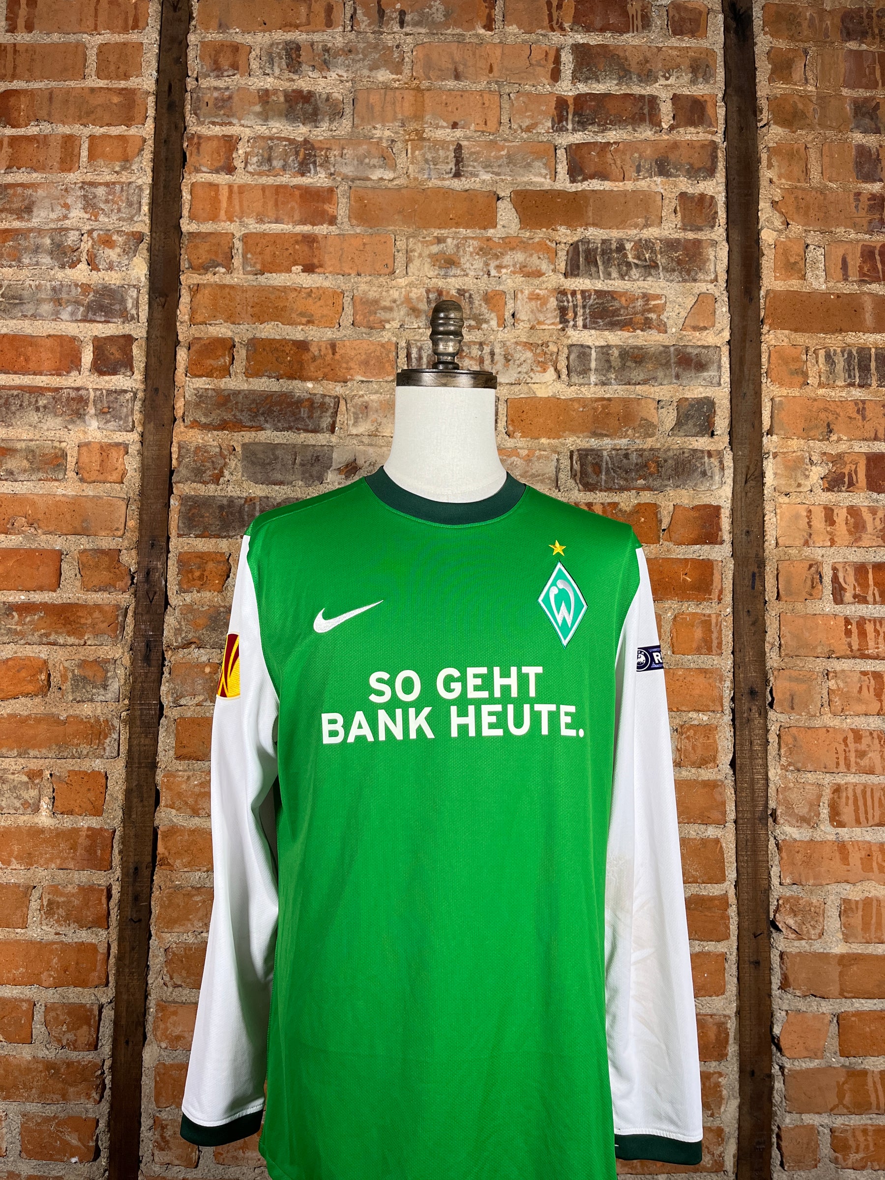 SV Werder Bremen L/S Mertesacker #29 Match Worn/Issue – Home – 2009 – XL – (8/10)