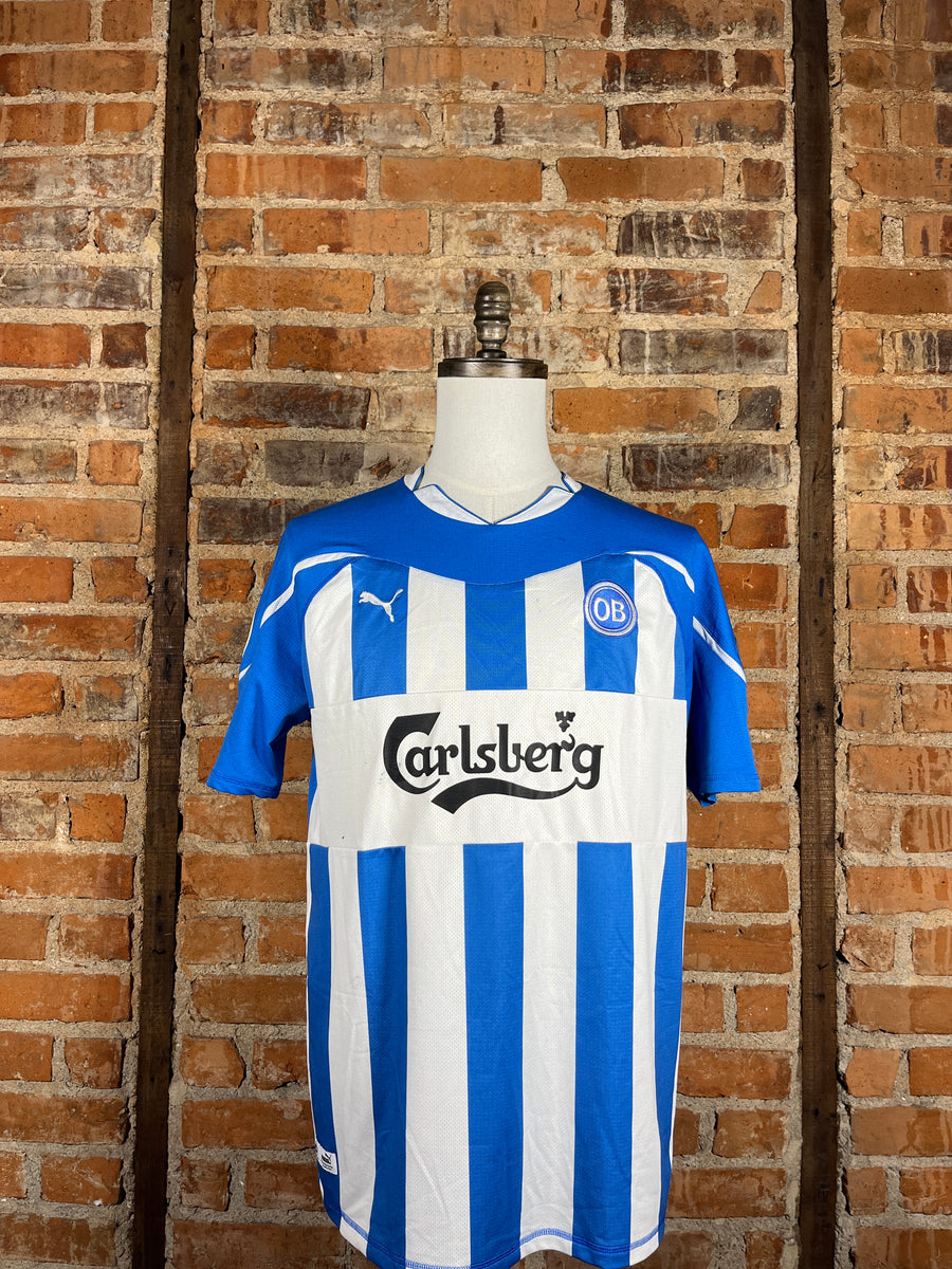 Odense Boldklub Djemba-Djemba #19 Match Worn/Issue – Home – 2011 – L – (7/10)