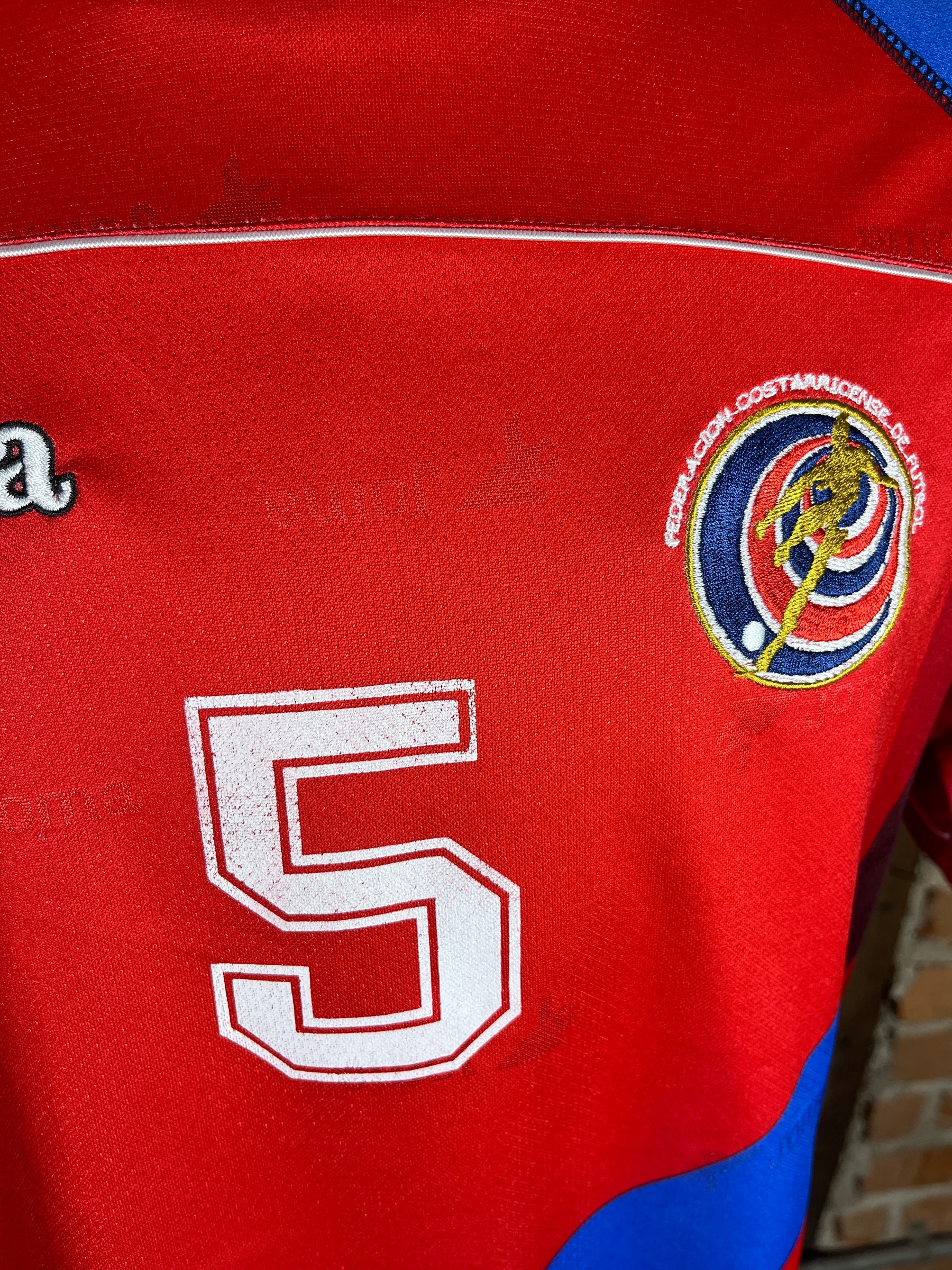 Costa Rica #5 Gabriel Match Worn/Issue – Home – 2005 – L – (8/10)