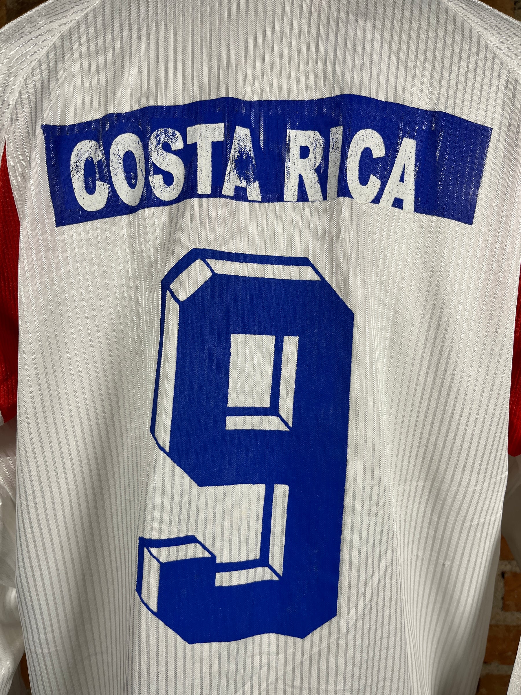 Costa Rica #9 L/S – Away – 2000 – L – (7/10)