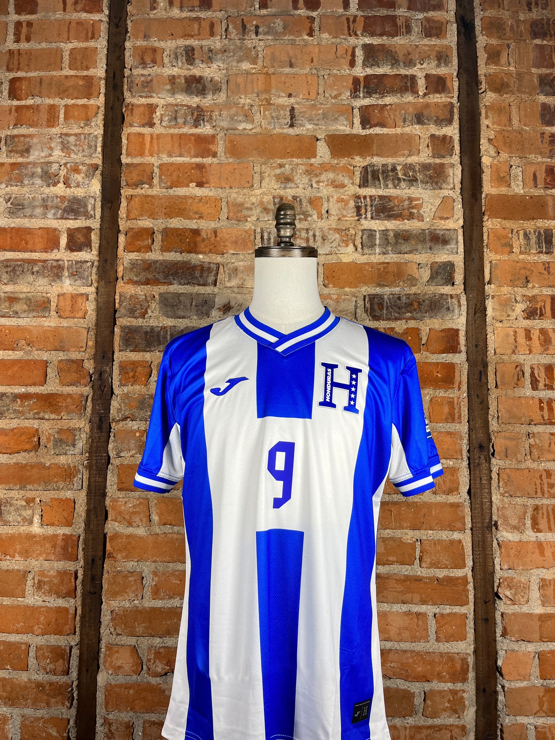 Honduras #9 Lozano Match Worn/Issue – Home – 2025 – L – (8/10)