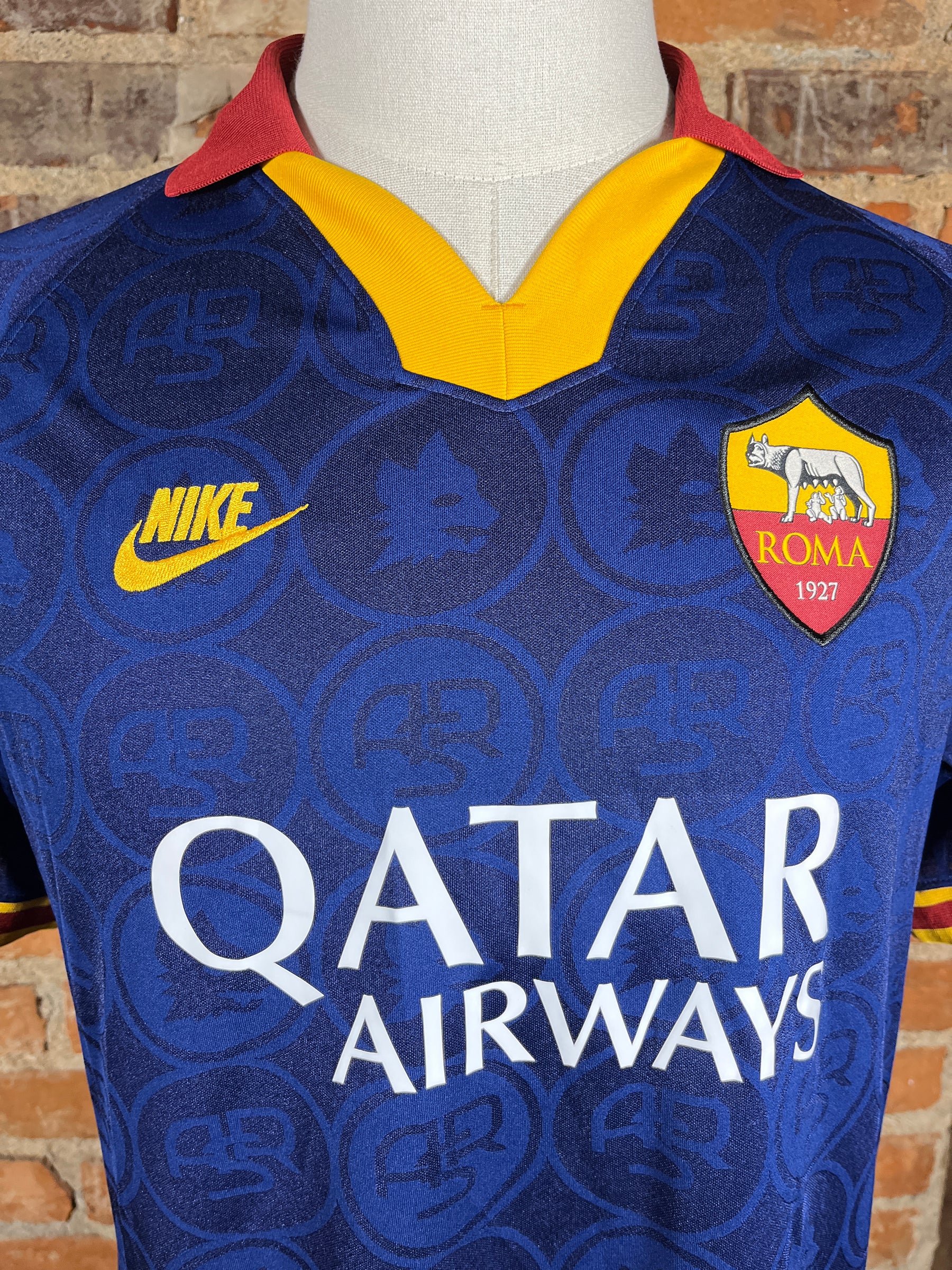 AS Roma – Third Kit – 2019 – M – (9/10)