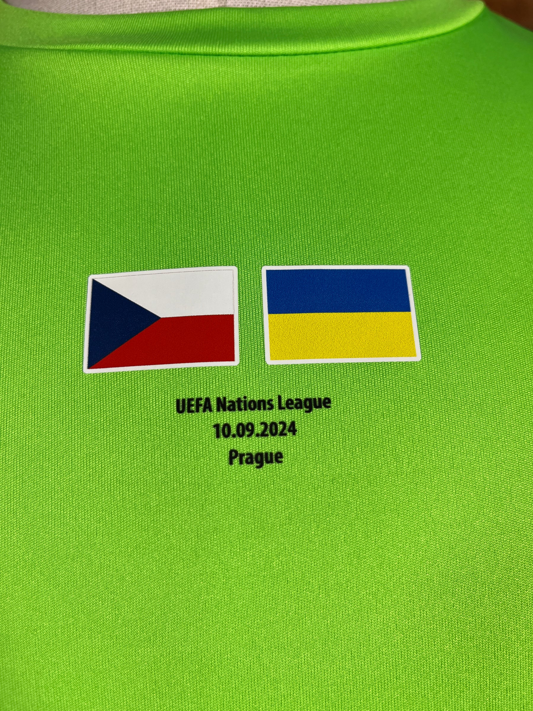 Ukraine #12 Trubin - Goalkeeper (Worn in UEFA Nations League 
10.09.2024 in Prague) – 2024 – XL – (9/10)