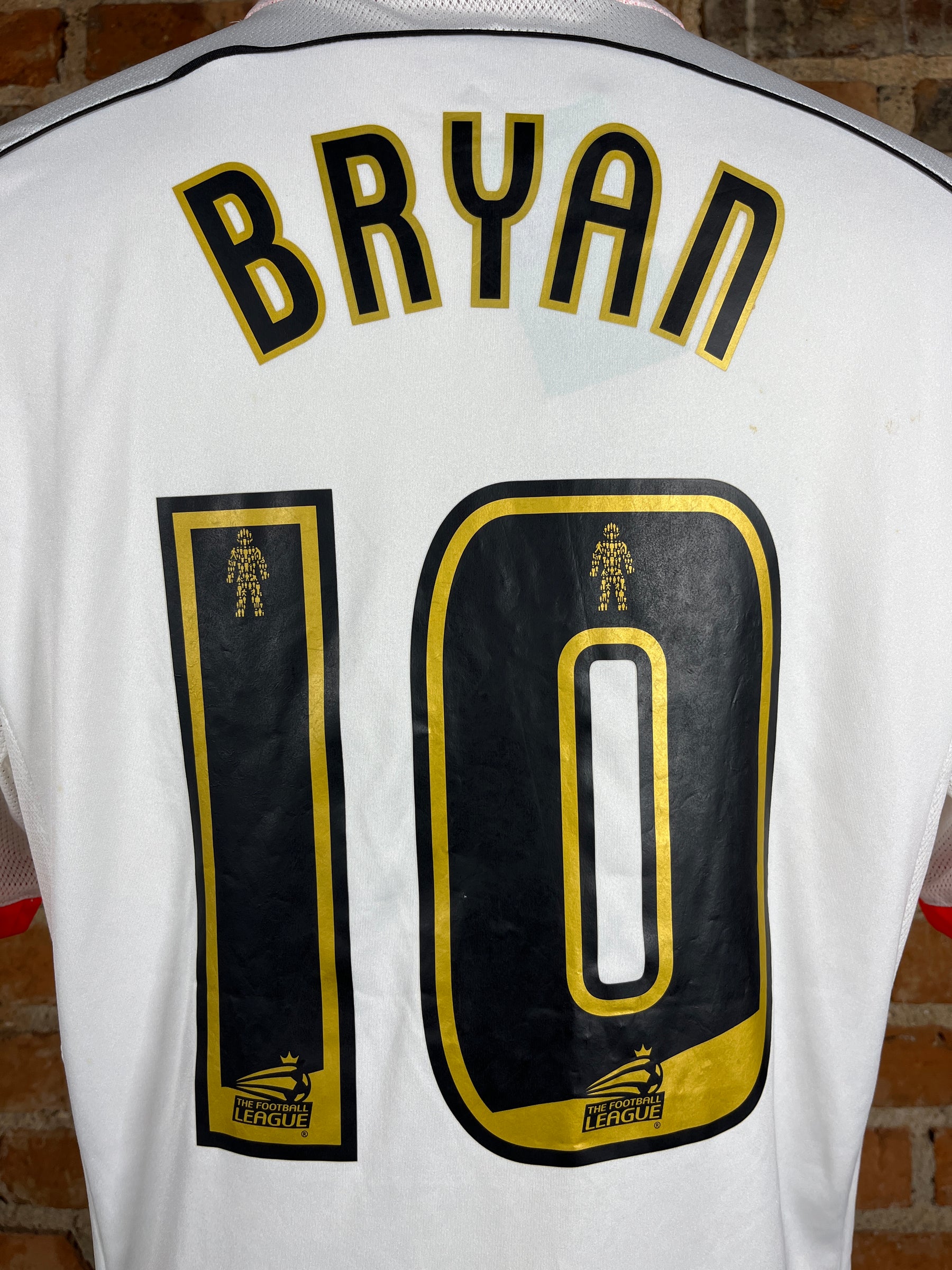 Fulham F.C. #10 Bryan Ruiz Match Worn/Issue – Home – 2014 – L – (8/10)