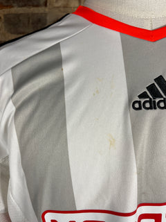 Fulham F.C. #10 Bryan Ruiz Match Worn/Issue – Home – 2014 – L – (8/10)