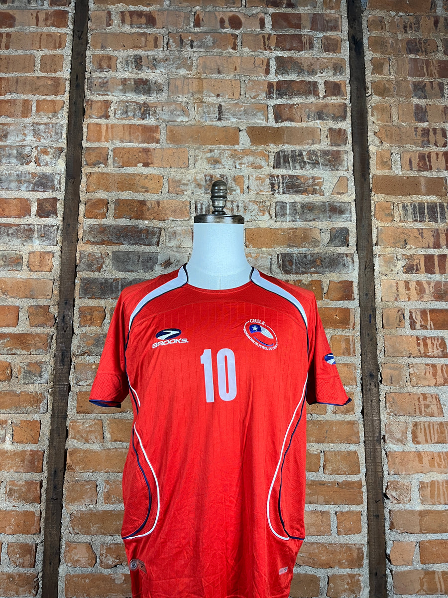 Chile #10 Match Worn/Issue – Home – 2008 – M – (7/10)