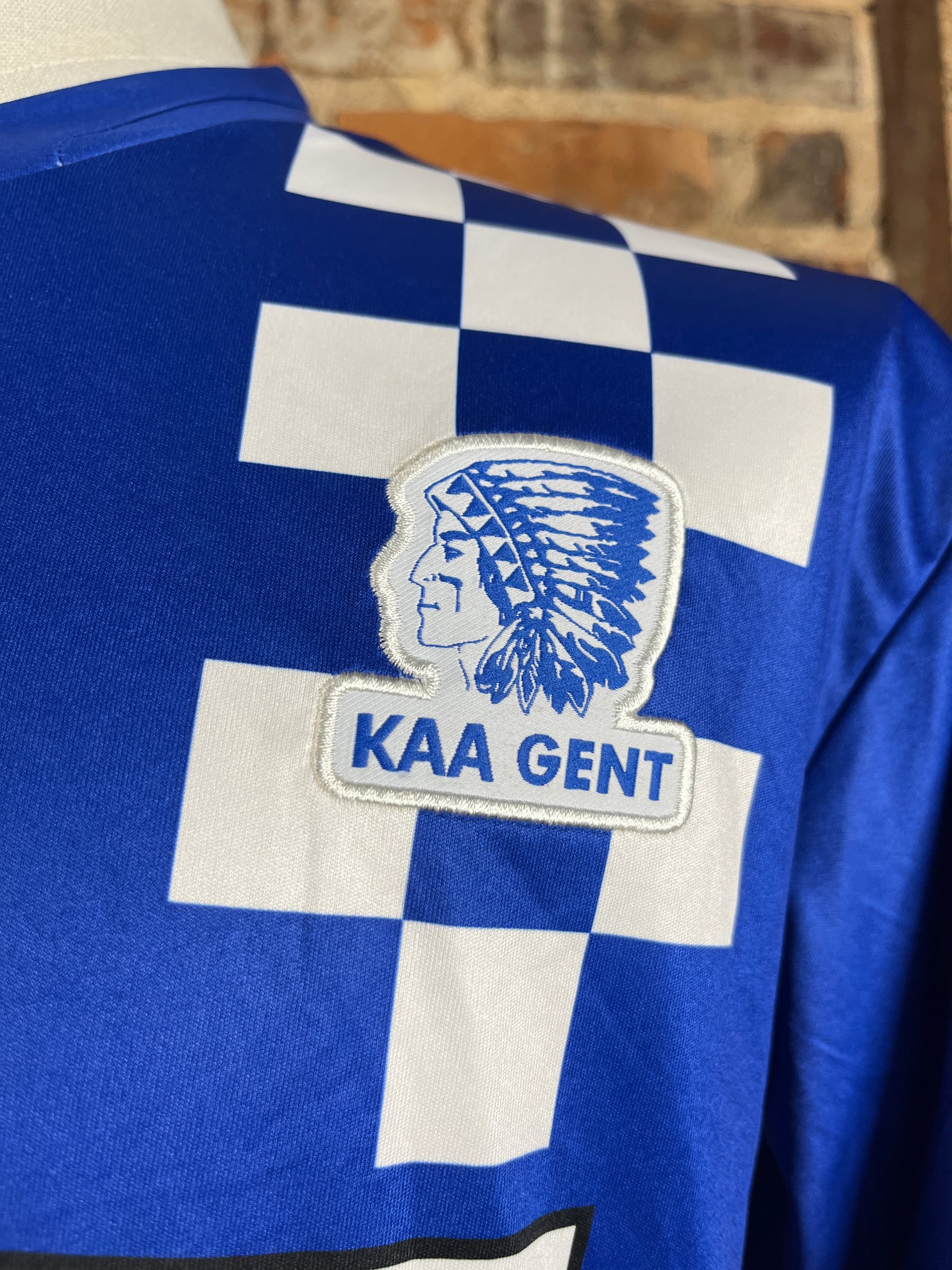 K.A.A. Gent #10 Randall Azofeifa Match Worn/Issue – Home – 2011 – M – (8/10)