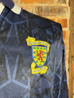 Scotland #15 L/S Match Worn/Issue – Home – 1992 – XL – (7/10)