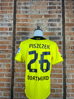 Borussia Dortmund #26 Piszczek Match Worn/Issue – Home – 2014 – L – (6/10)
