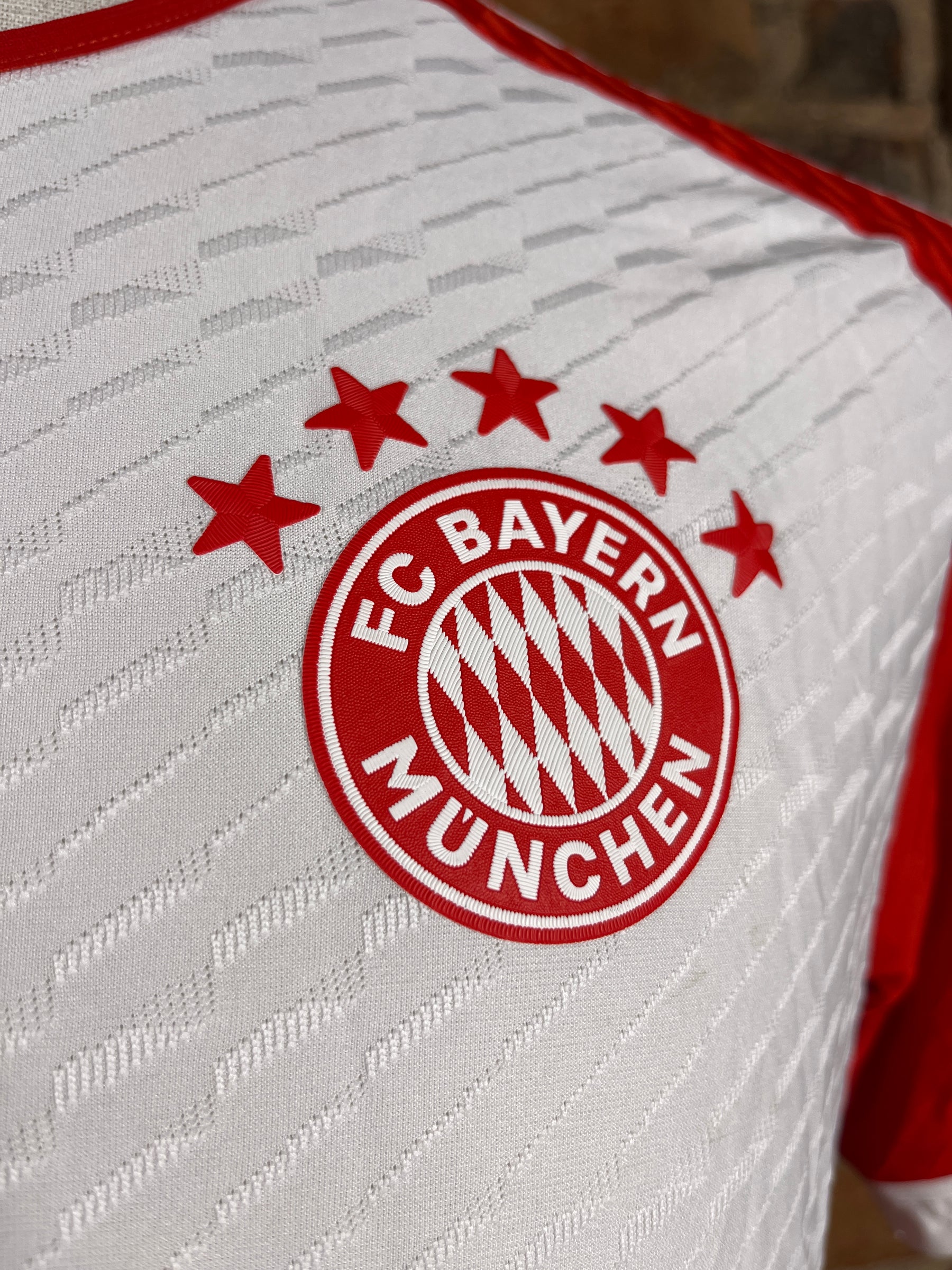 Bayern Munich #8 Goretzka Match Worn/Issue – Home – 2023 – 5/M – (8/10)