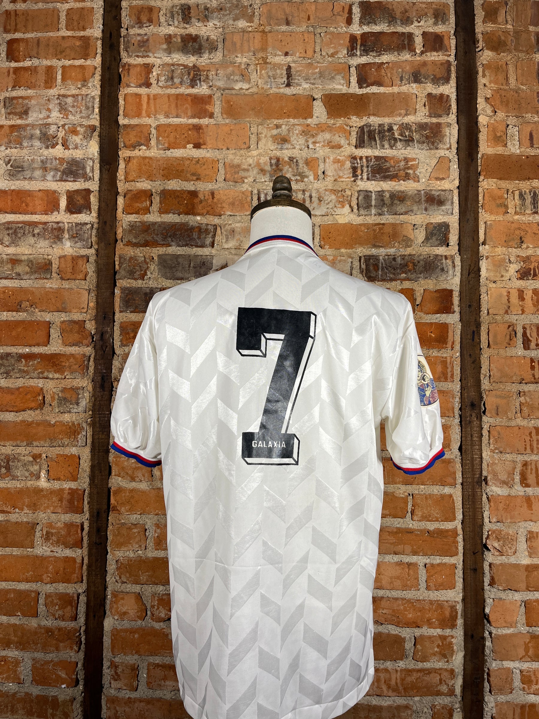 C.D. Luis Ángel Firpo #7 Match Worn/Issue – Away – 1995 – XL – (6/10)