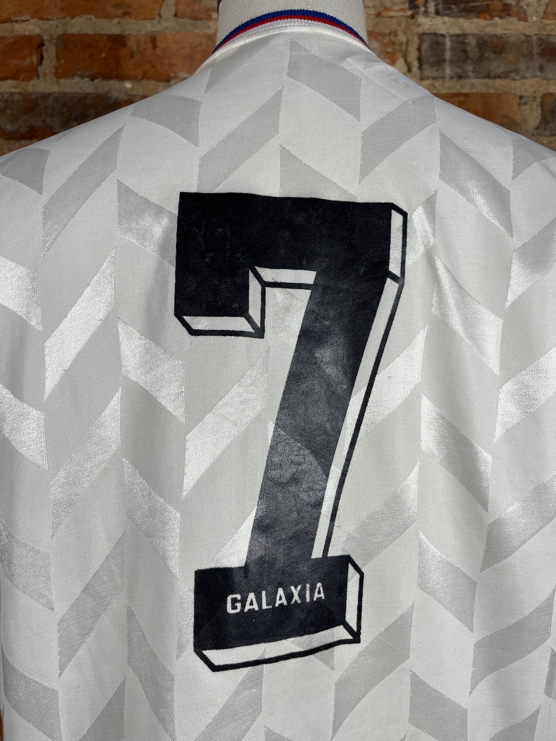 C.D. Luis Ángel Firpo #7 Match Worn/Issue – Away – 1995 – XL – (6/10)