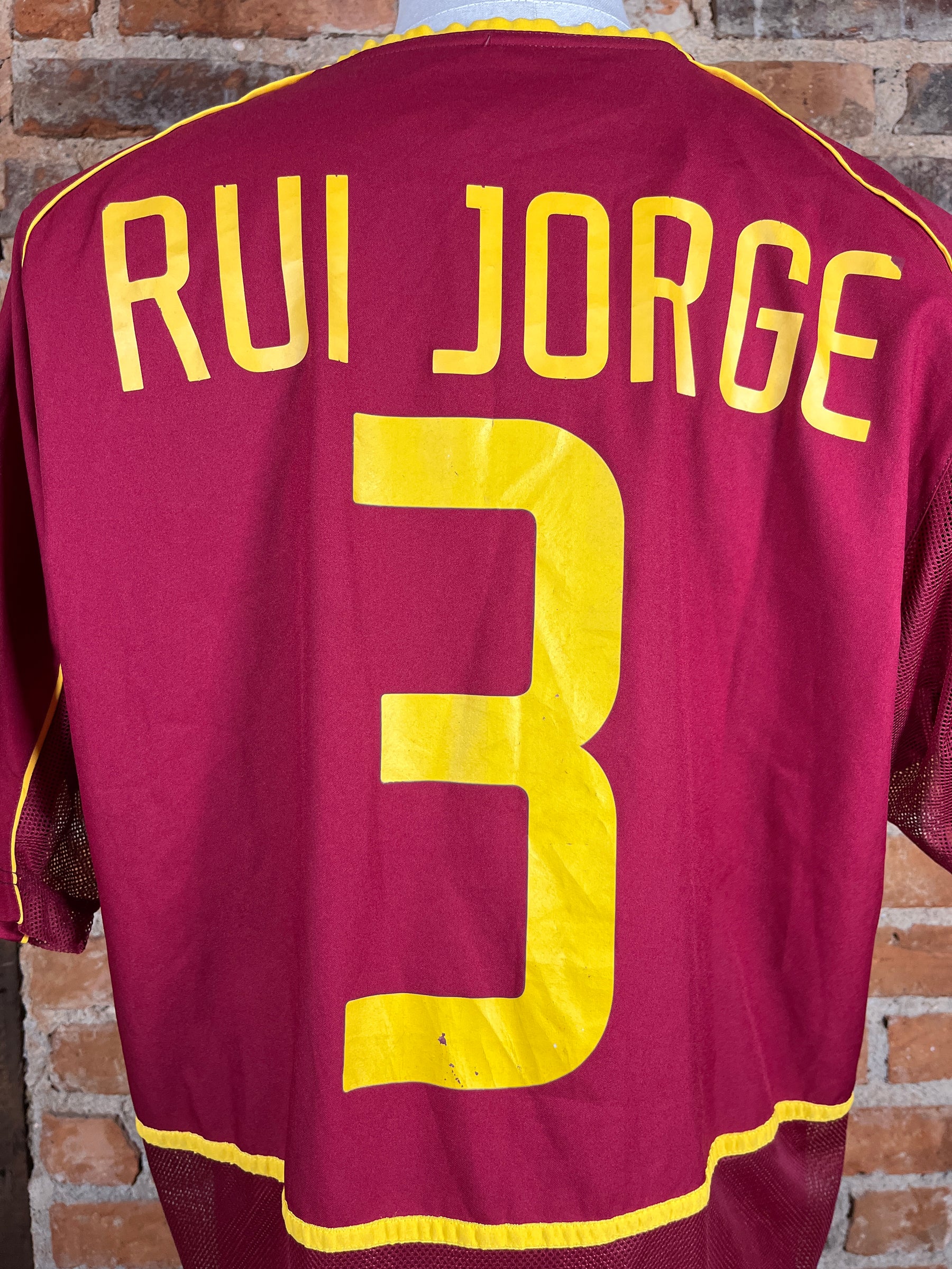 Portugal #3 Rui Jorge Match Worn/Issue – Home – L – 2004 – (7/10)