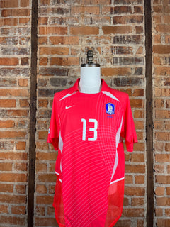 South Korea #13 E. Y. Lee Match Worn/Issue – Home – L – 2002 – (8/10)