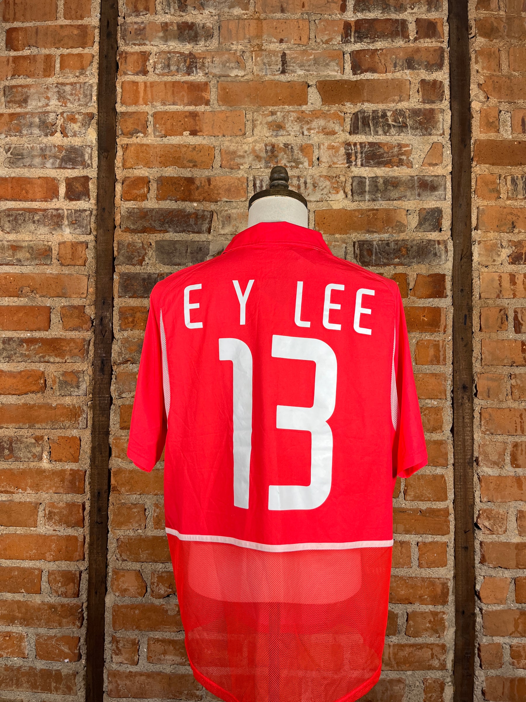 South Korea #13 E. Y. Lee Match Worn/Issue – Home – L – 2002 – (8/10)