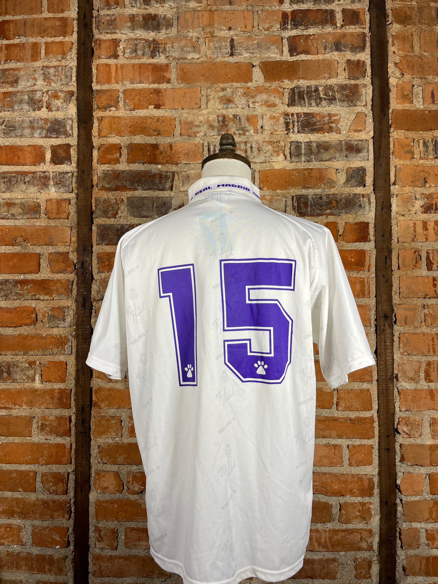 Real Madrid #15 Match Worn/Issue in Friendly Match - Home – L – 1996 – (8/10)