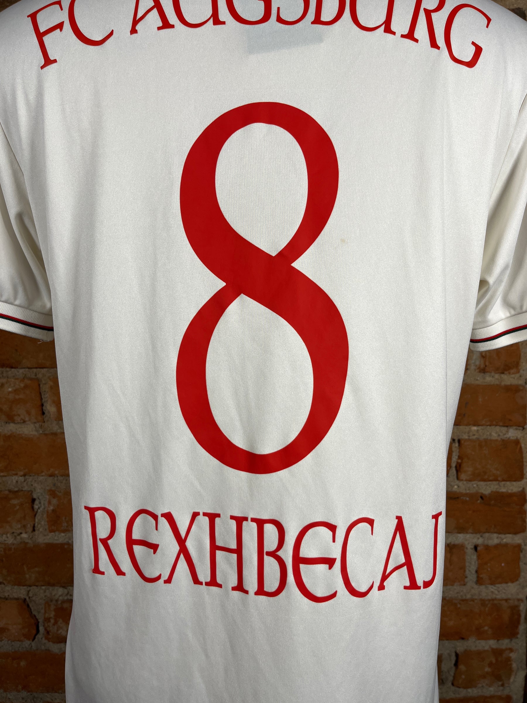 FC Augsburg #8 Rexhbeçaj Match Worn/Issue – Home – L – 2024 – (7/10)
