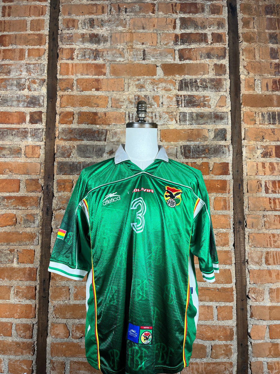 Bolivia #3 Match Worn/Issue – Home – XL – 2002 – (8/10)