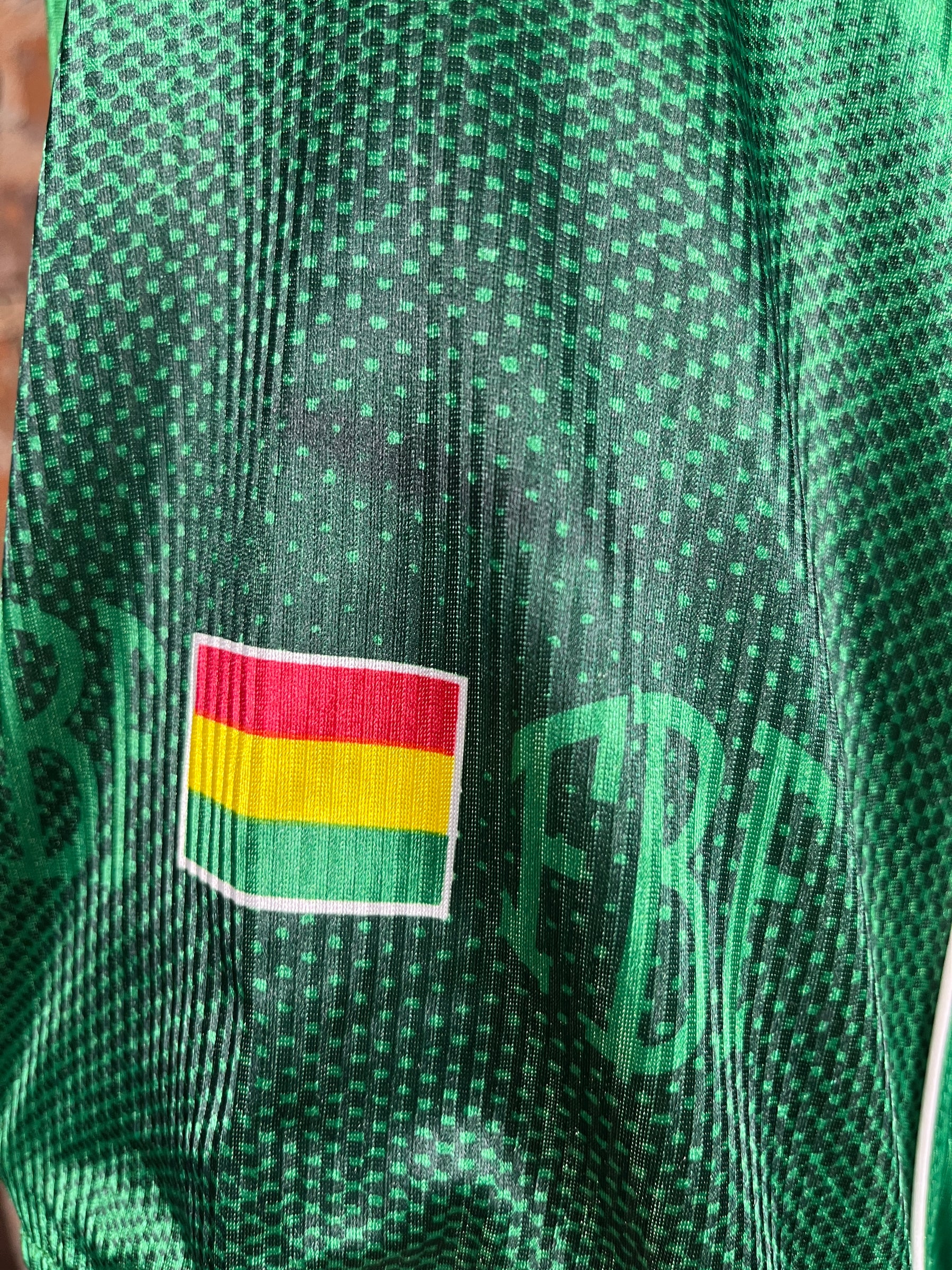 Bolivia #3 Match Worn/Issue – Home – XL – 2002 – (8/10)