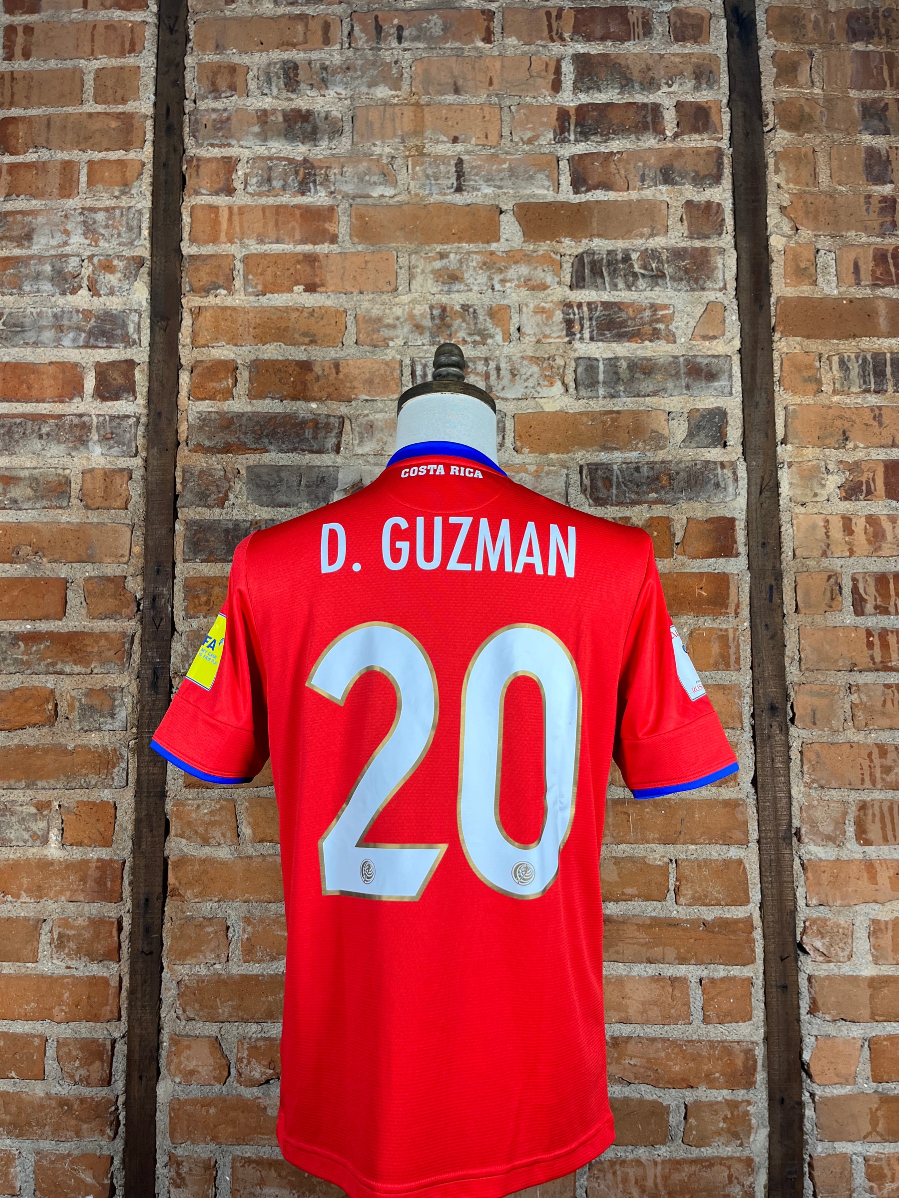 Costa Rica #20 D. Guzmán Match Worn/Issue – Home – M – 2018 – (8/10)