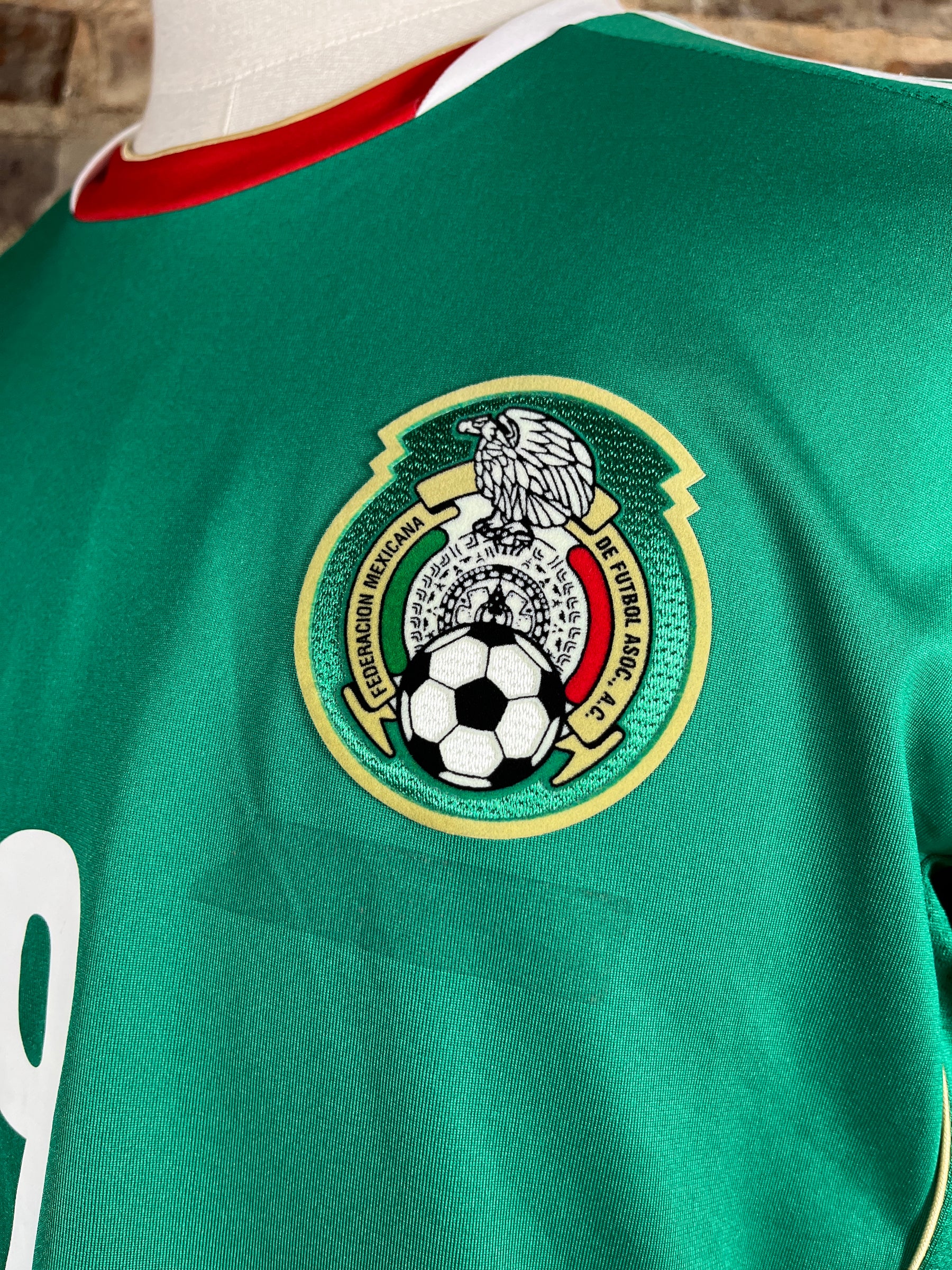 Mexico #9 O. Bravo Match Worn/Issue – Home – L – 2013 – (7/10)