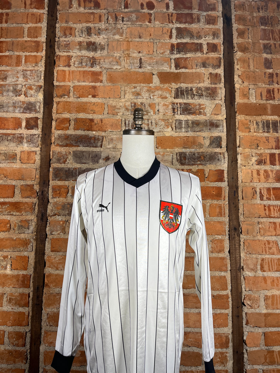Austria #6 L/S Match Worn/Issue – Home – 7/M – 1984 – (7/10)
