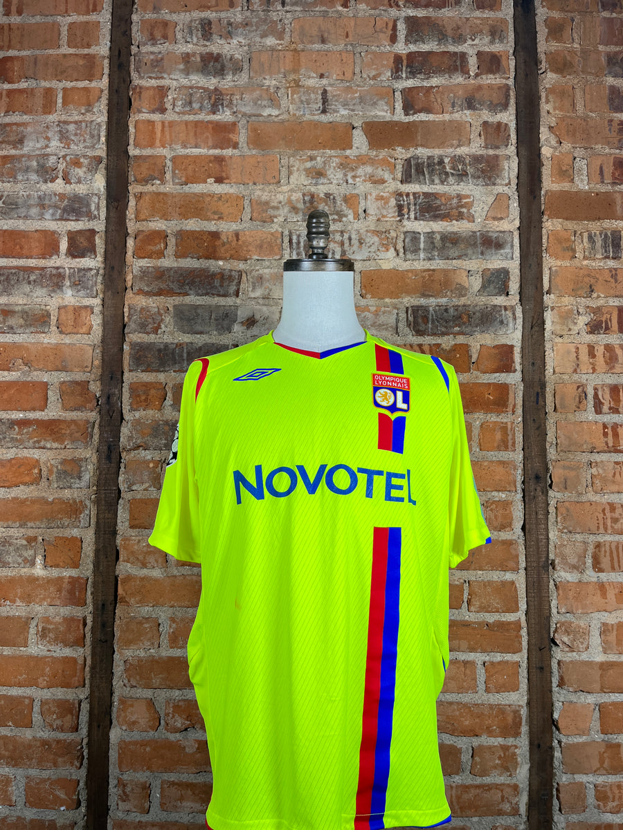 Olympique de Lyon #6 Källström Match Worn/Issue – Away – L – 2008 – (8/10)